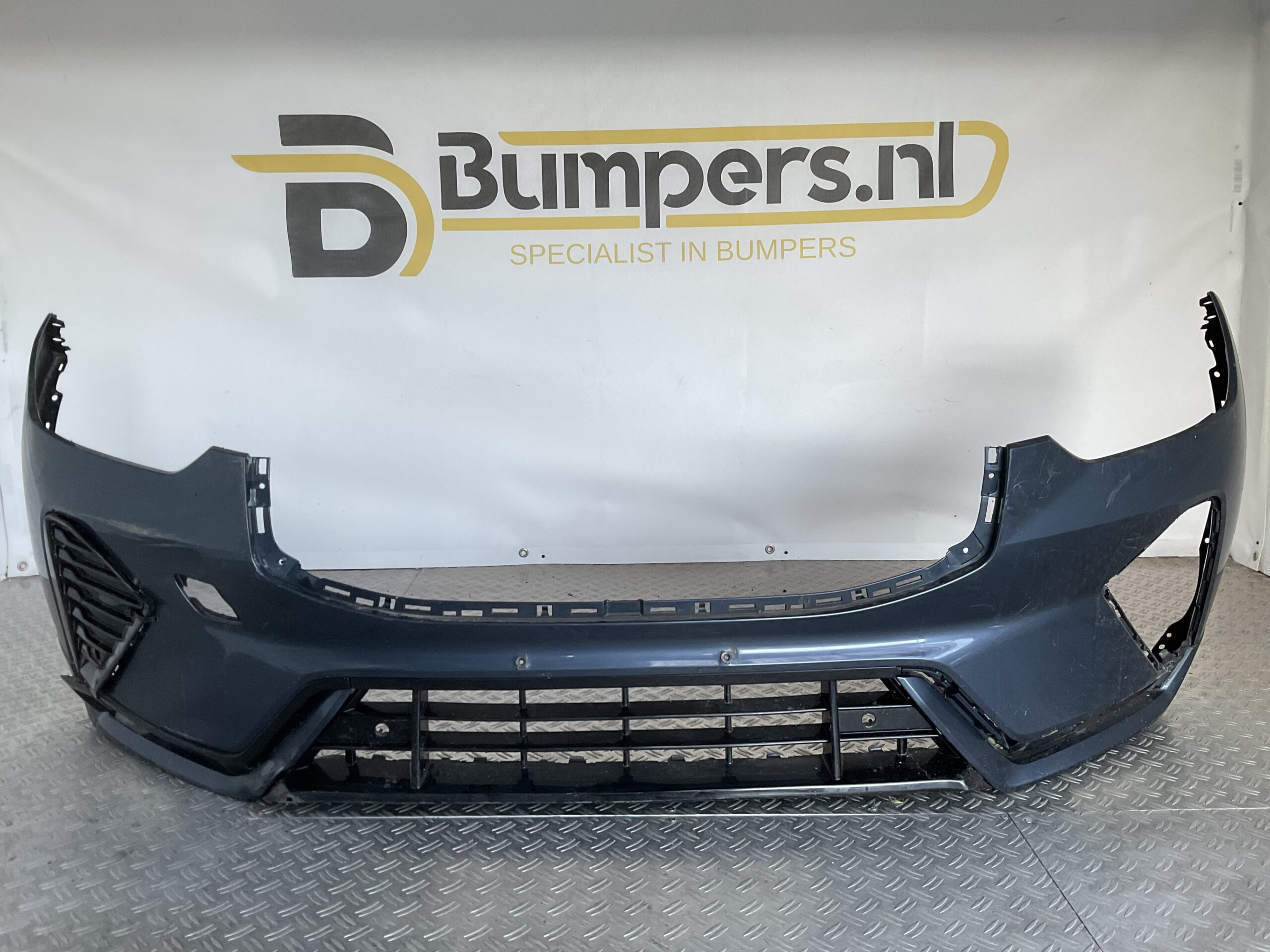 Bumper Volvo XC60 XC-60 R-Design Rdesign Facelift 21- 32234960 Voorbumper E5-16649z