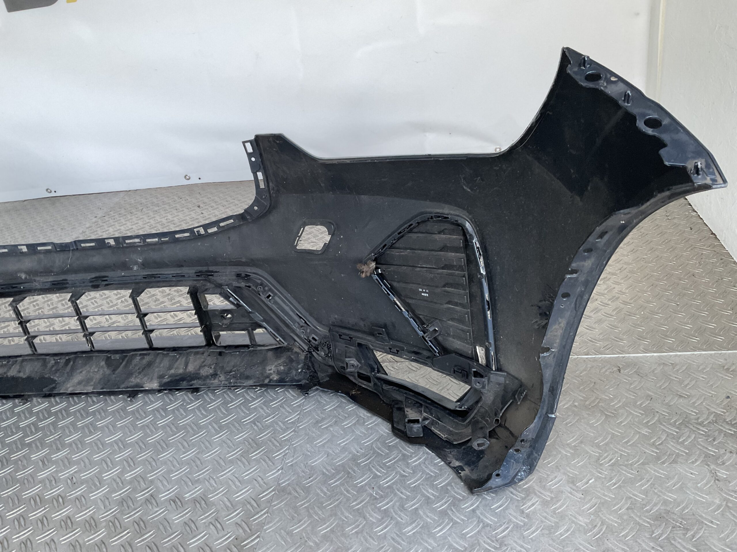 Bumper Volvo XC60 XC-60 R-Design Rdesign Facelift 21- 32234960 Voorbumper E5-16649z