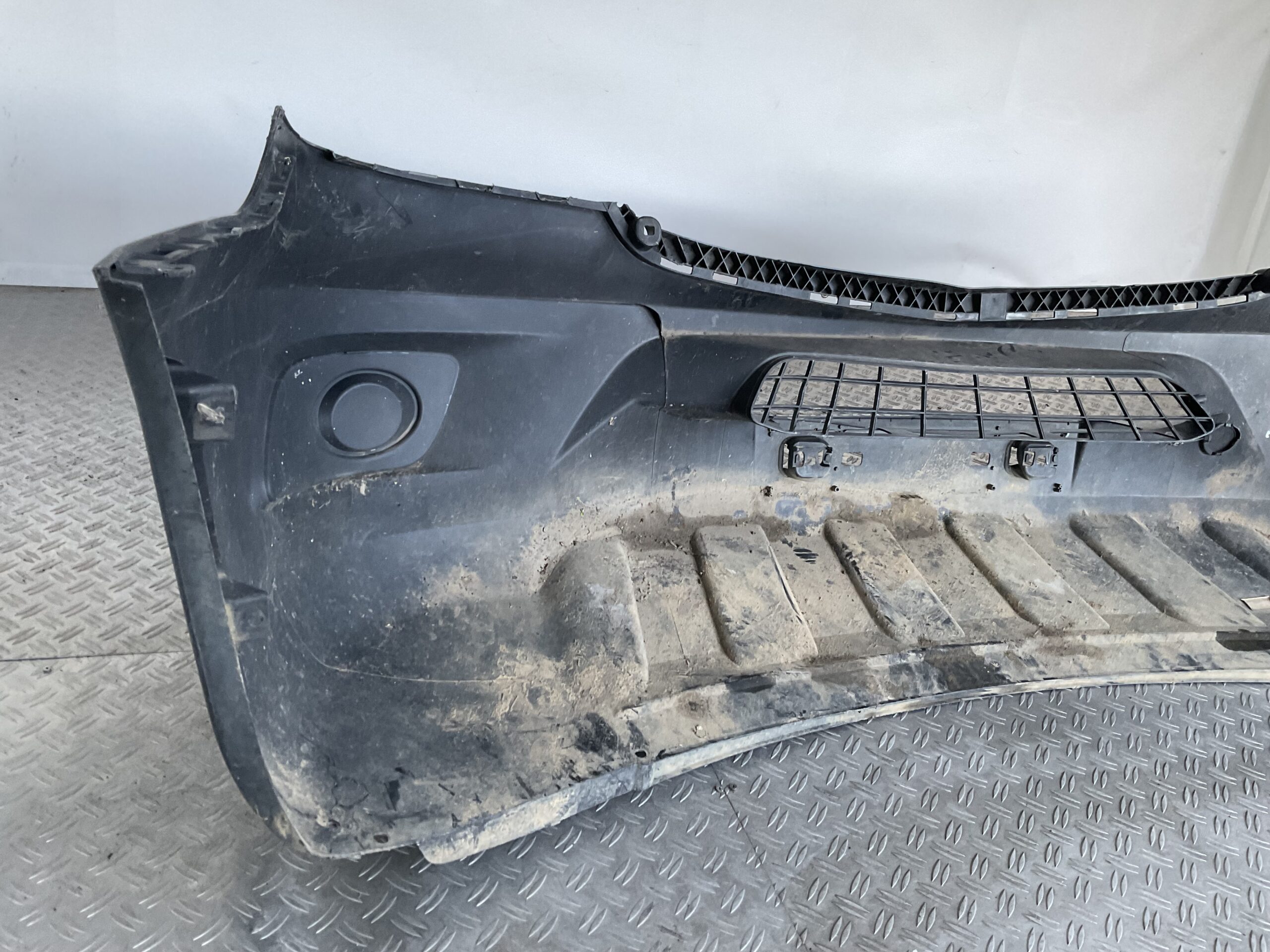 Bumper Mercedes Sprinter W906 14-17 A9068851570 Voorbumper F10-16646z