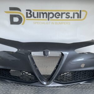Bumper Alfa Romeo Giulia 18- 50546875 Voorbumper M1-16632z