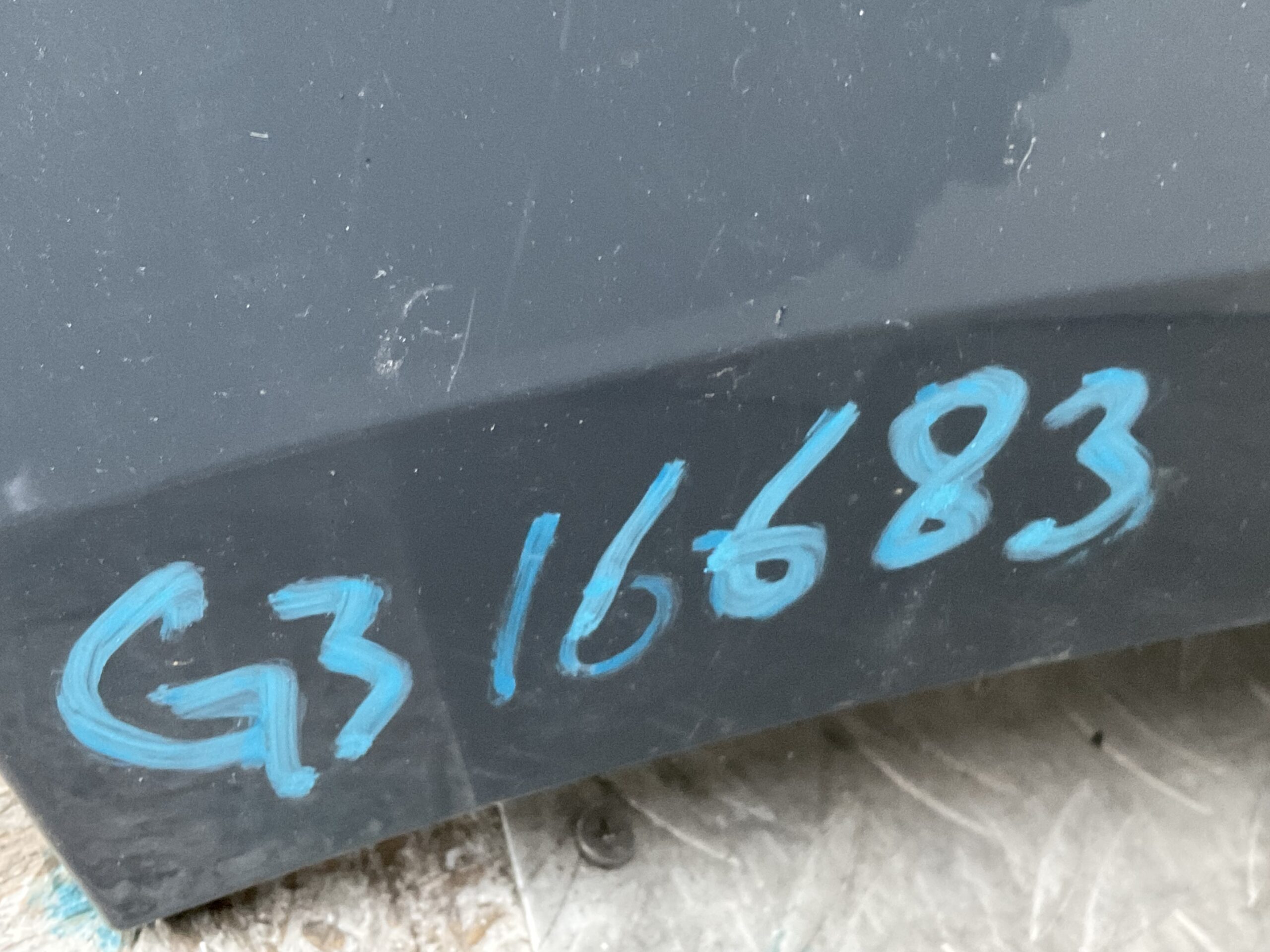 Bumper Dacia Duster 17-20 620221776R Voorbumper G3-16683z