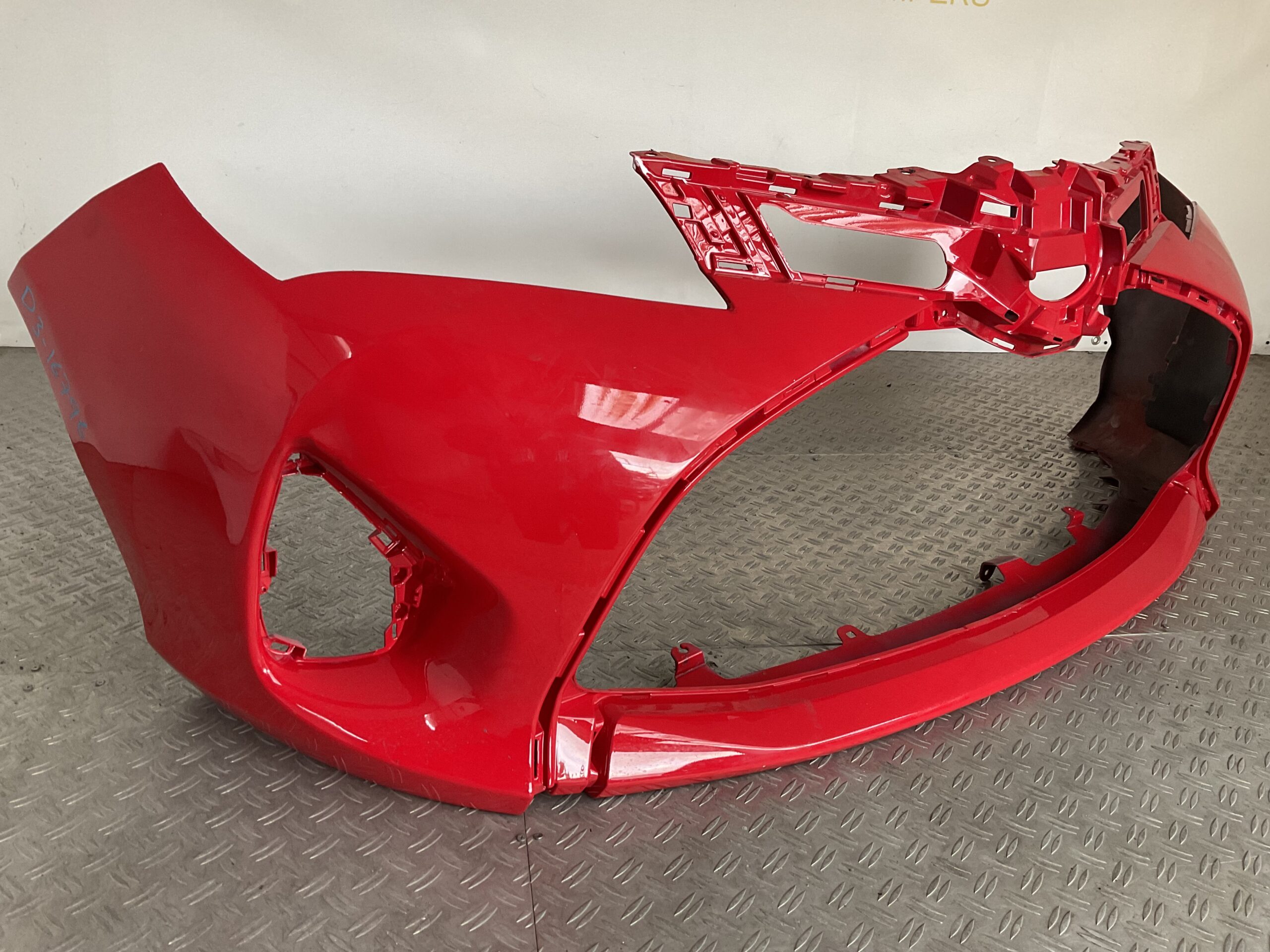Bumper Toyota Yaris Facelift 17-19 53102-0D030 Voorbumper D3-16796z