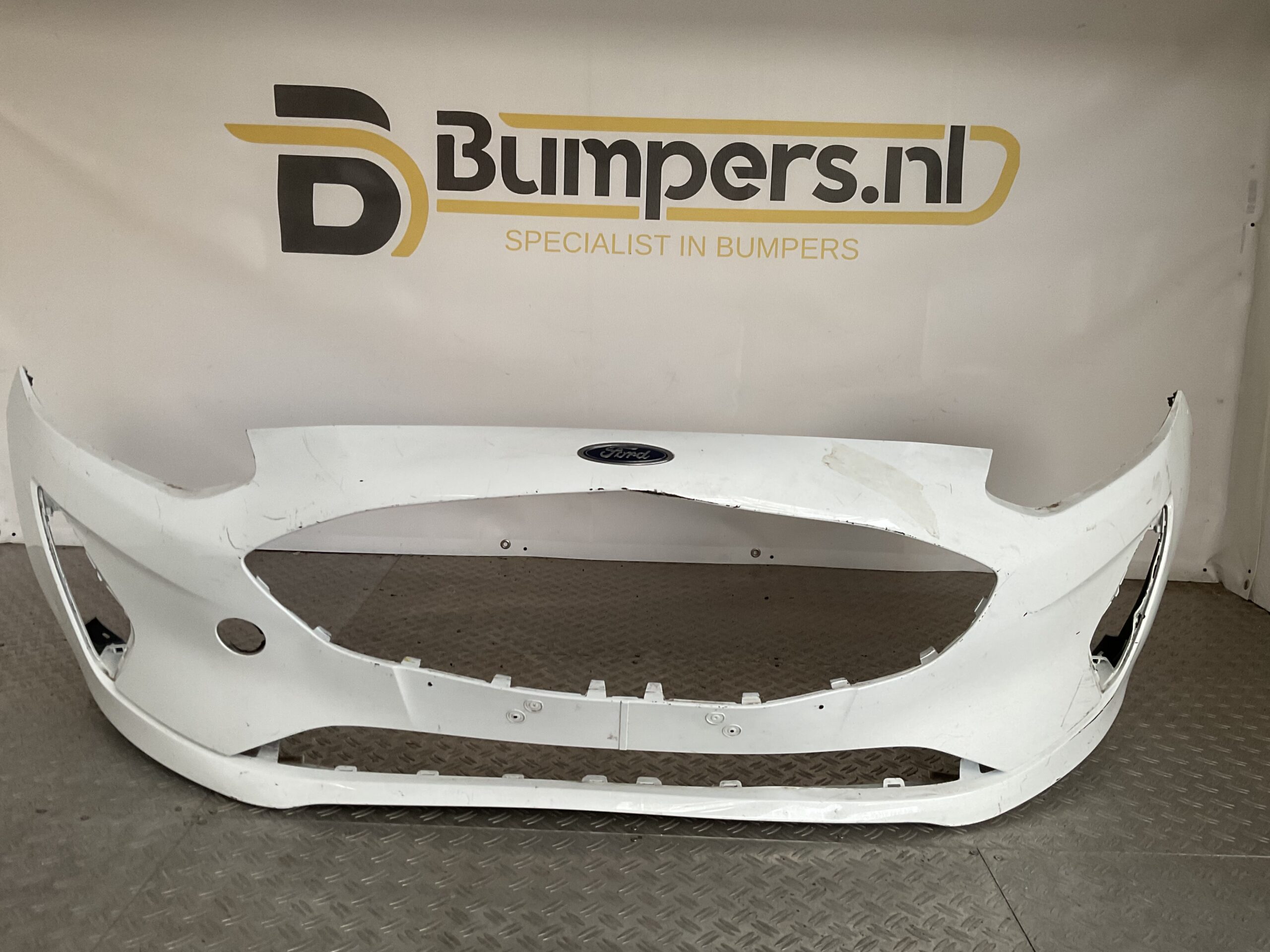 Bumper Ford Fiesta MK8 17-21 H1BB-17757-A Voorbumper D4-16814z