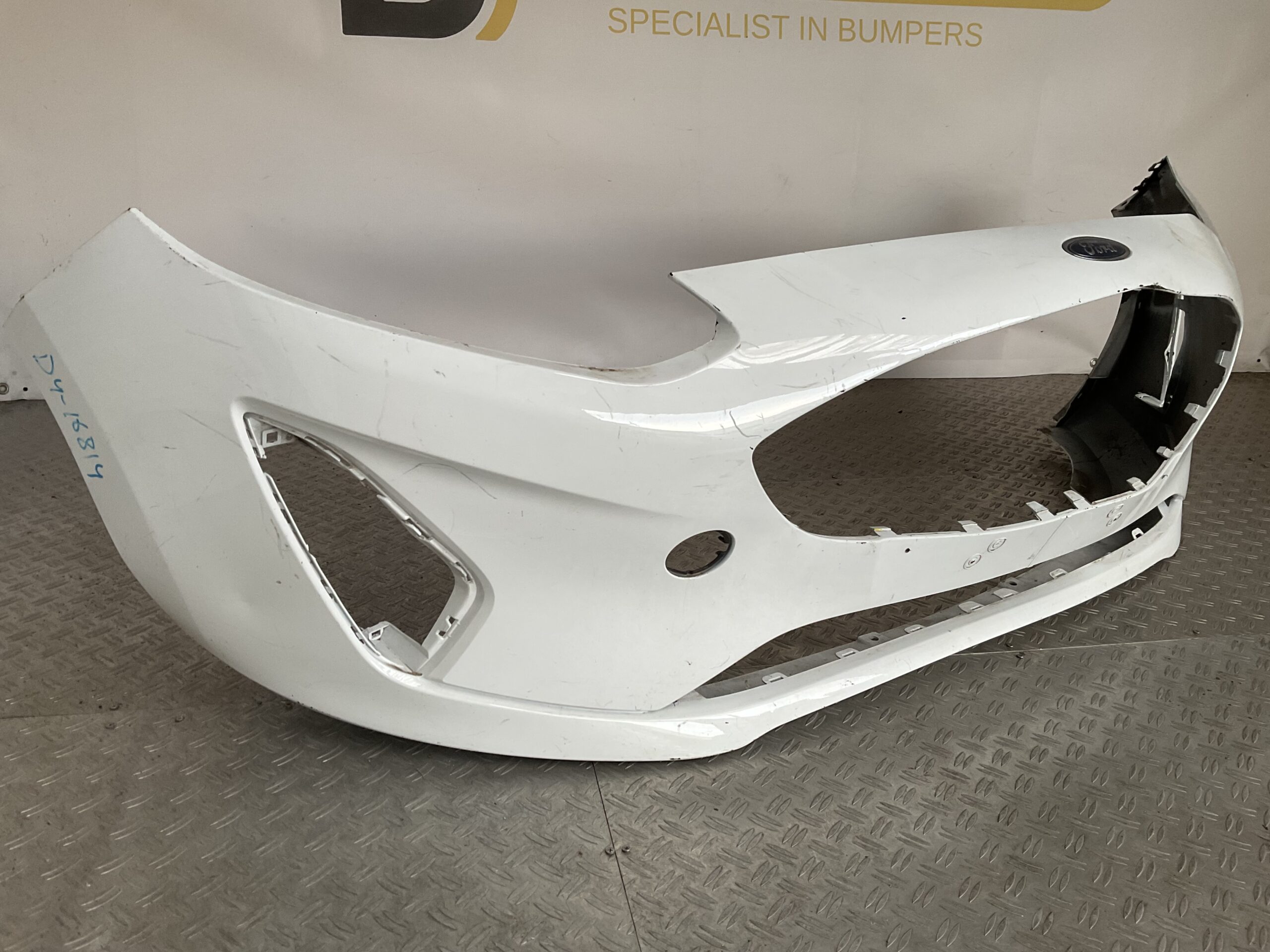 Bumper Ford Fiesta MK8 17-21 H1BB-17757-A Voorbumper D4-16814z