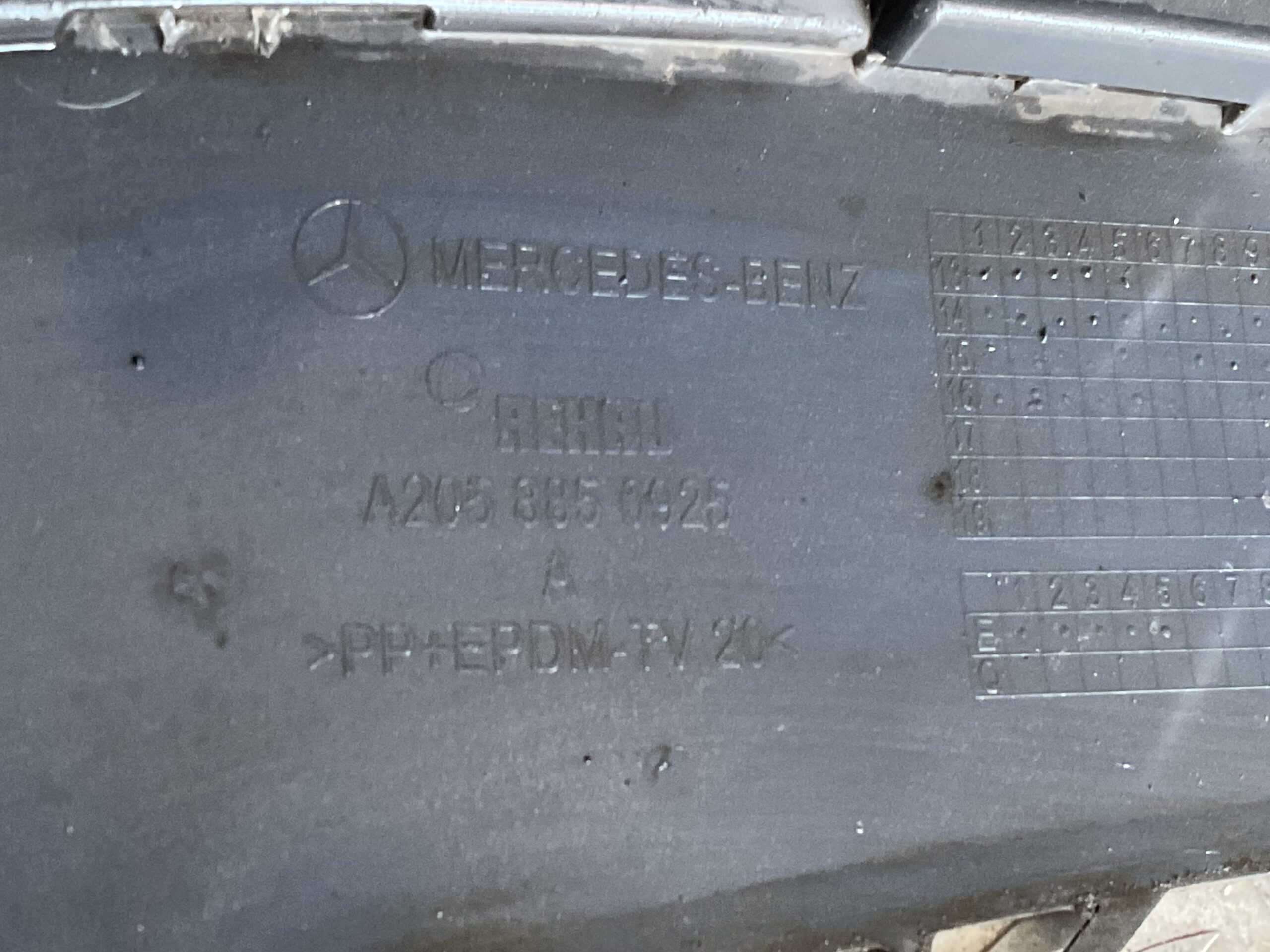 Bumper Mercedes C Klasse W205 AMG 14-17 A2058850925 Voorbumper A4-16811z