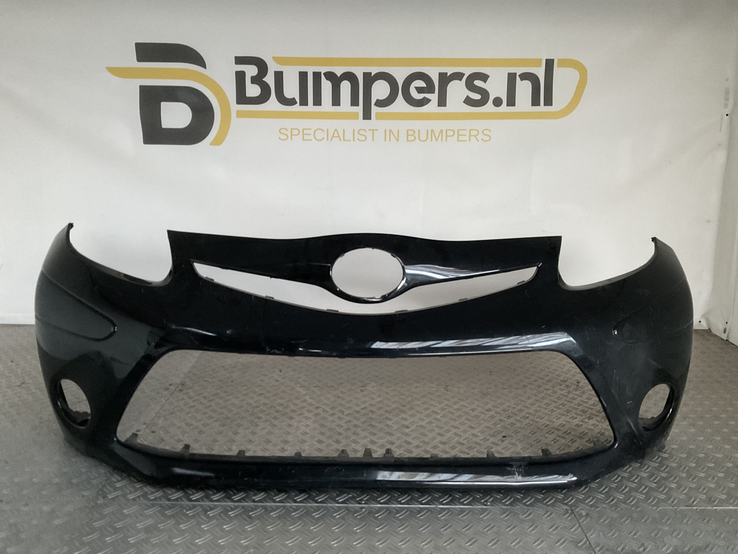 Bumper Toyota Aygo Facelift 11-14 52119-0H110 Voorbumper D3-16798z
