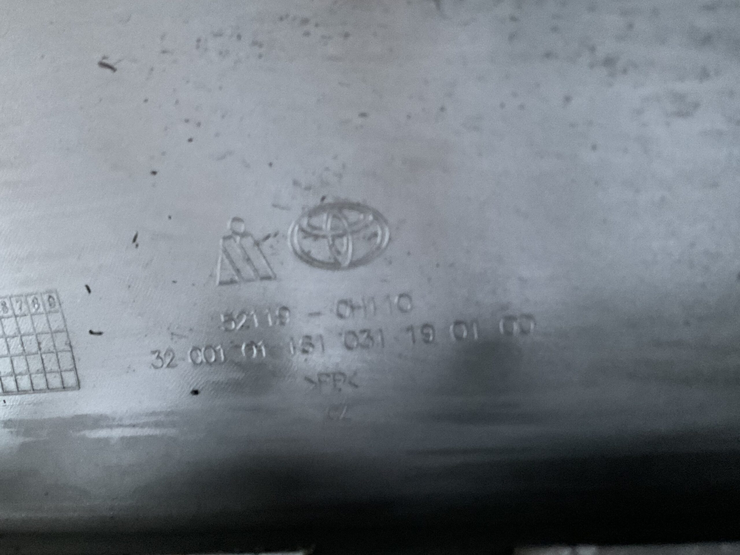 Bumper Toyota Aygo Facelift 11-14 52119-0H110 Voorbumper D3-16798z