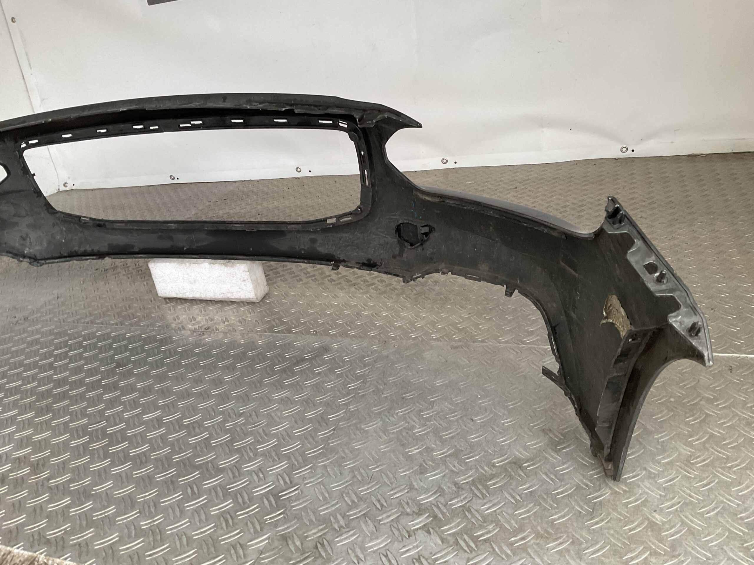 Bumper Volvo V90 S90 II 16-20 31383226 Voorbumper E5-16952z