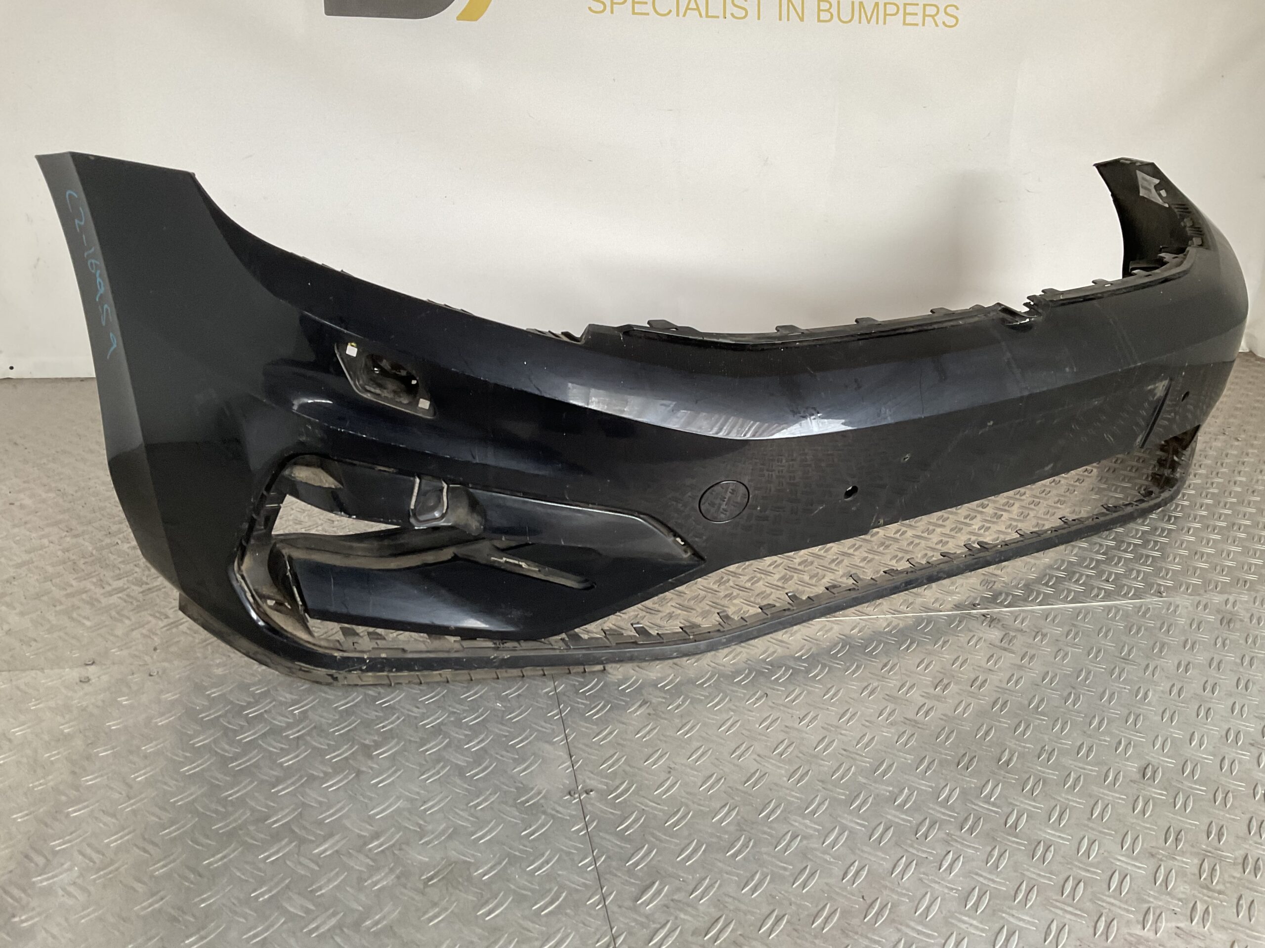 Bumper Volkswagen Touran 5TA 15-21 5ta807221 RLINE R-LINE Voorbumper C2-16959z