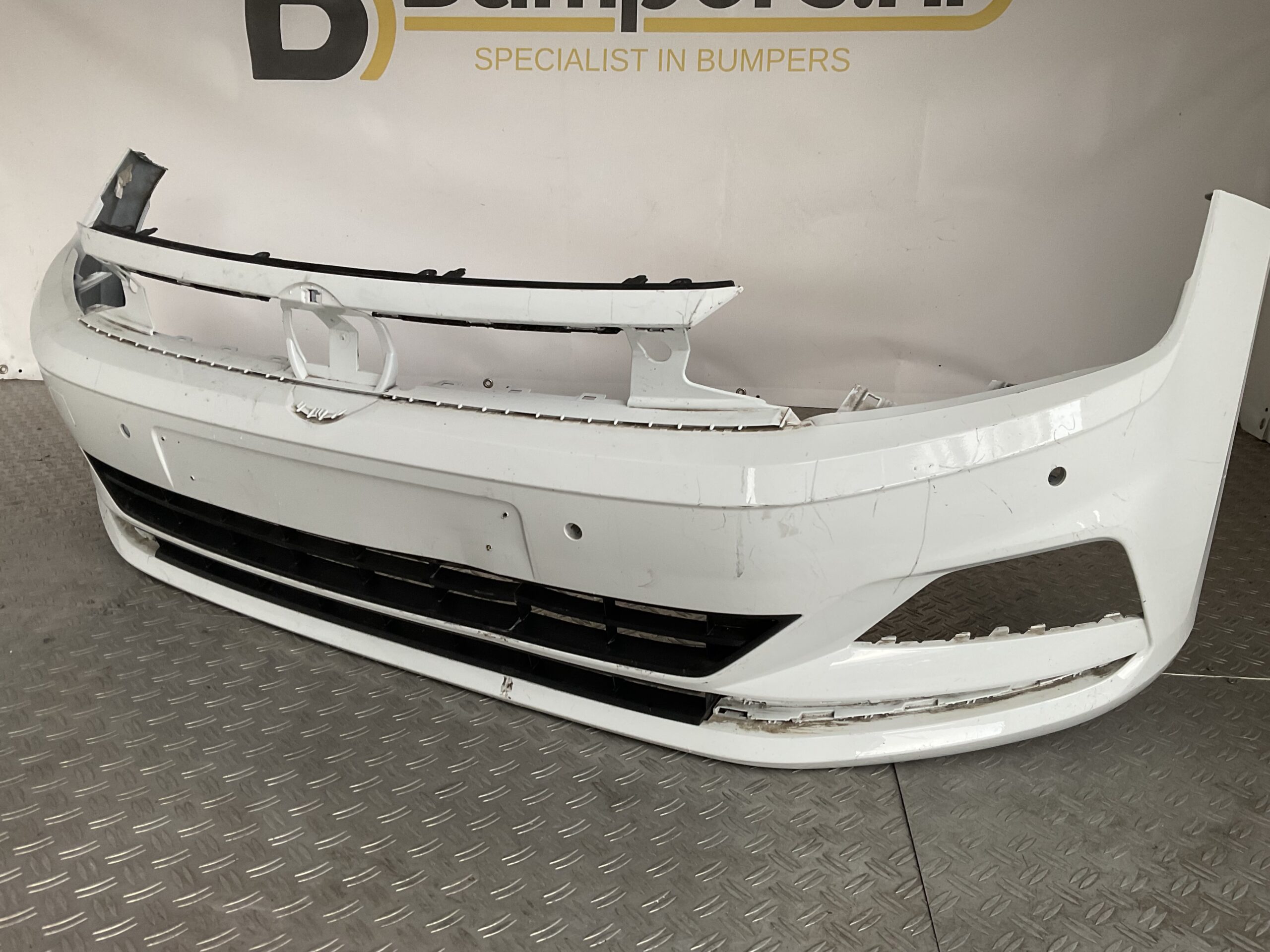 Bumper Volkswagen Polo 2G 17-21 4xpdc 2GO807221 Voorbumper C3-16960z