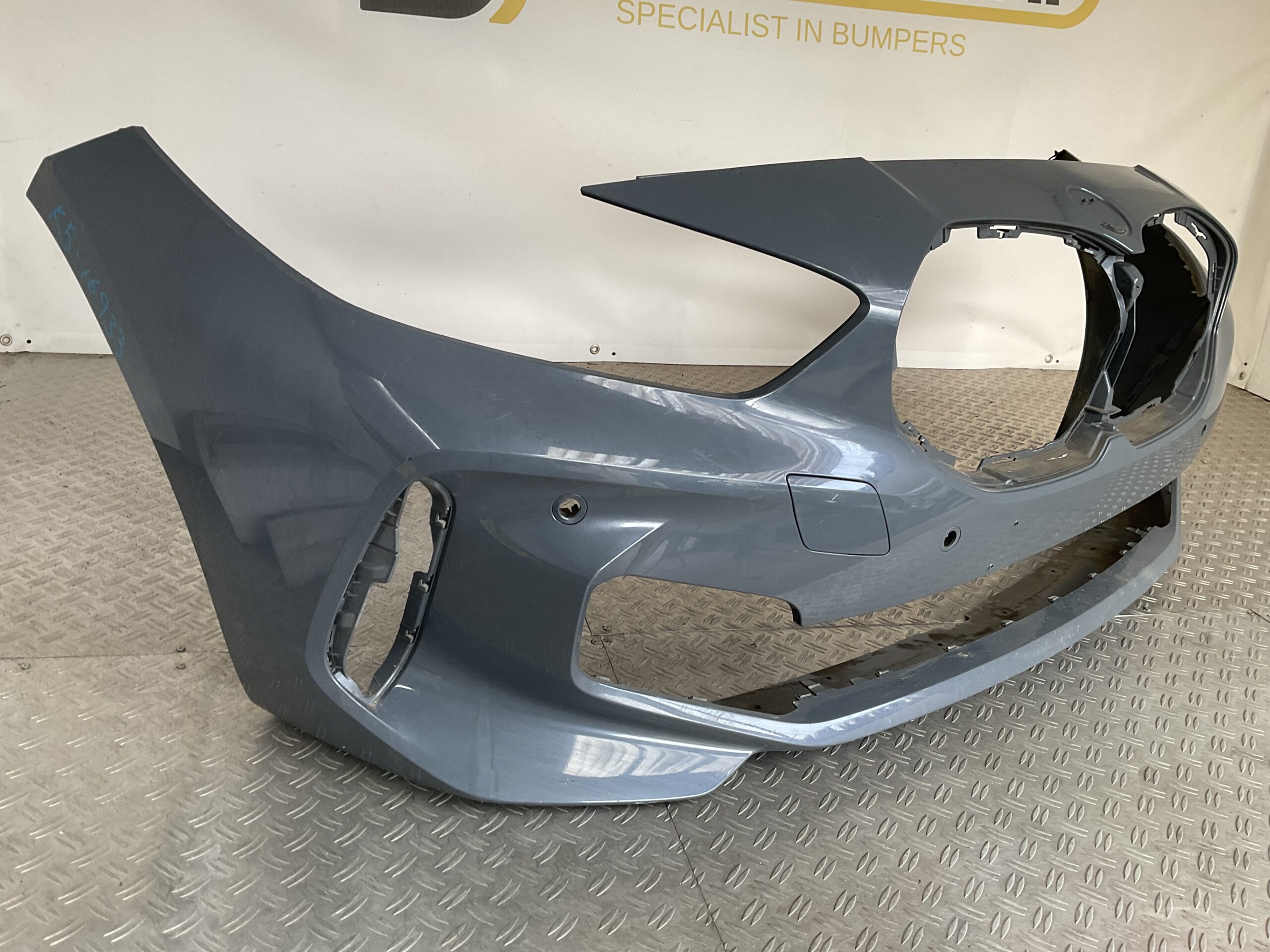 Bumper BMW 1 Serie F40 MPakket M-Pakket 51118070928 Voorbumper K5-16933z