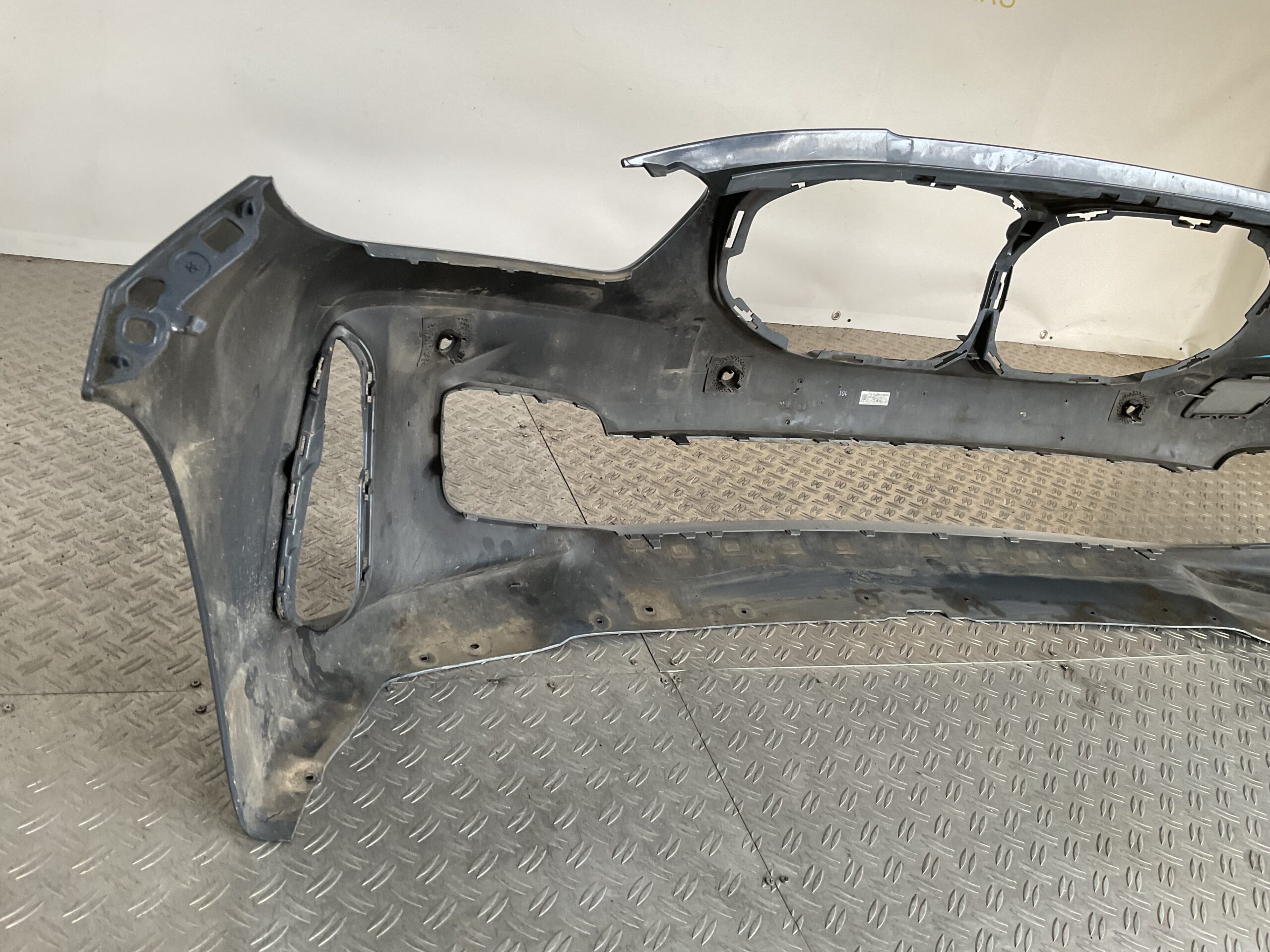 Bumper BMW 1 Serie F40 MPakket M-Pakket 51118070928 Voorbumper K5-16933z