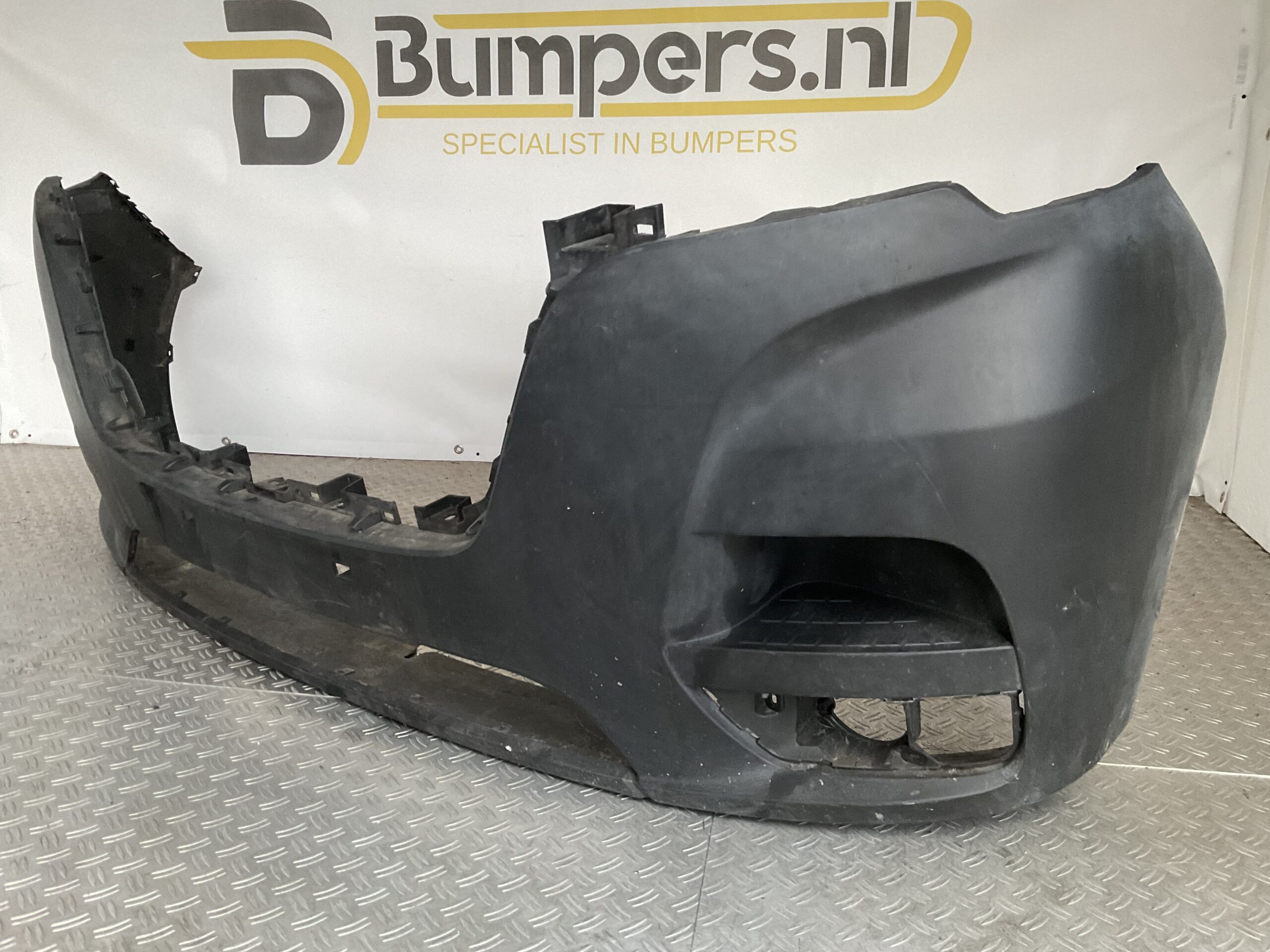 Bumper Renault Master 3 19-24 620228205R Voorbumper F10-16948z