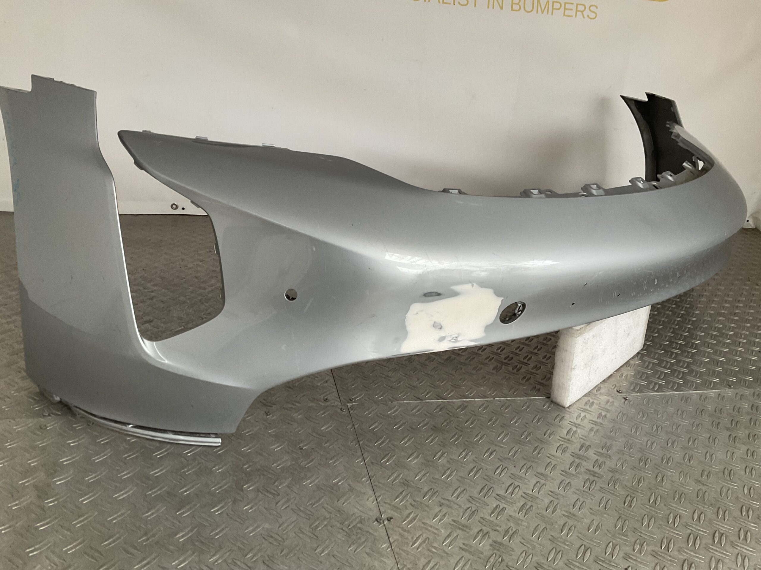 Bumper Porsche Taycan 9J1 9J180221 Voorbumper M1-16985z