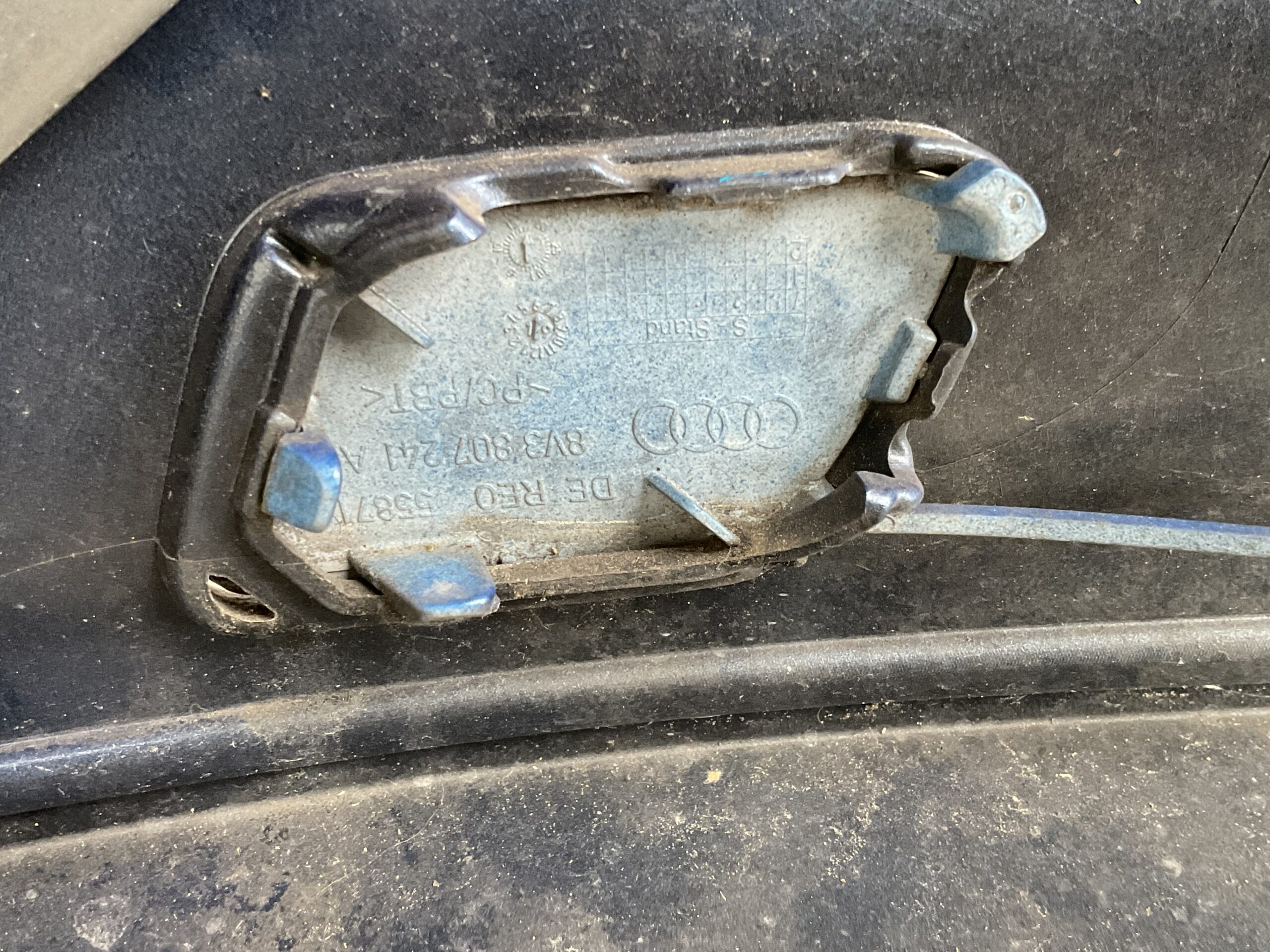 Bumper Audi A3 8V S3 Sline S-Line 12-16 kls 8v3807437fVoorbumper H3-15907z