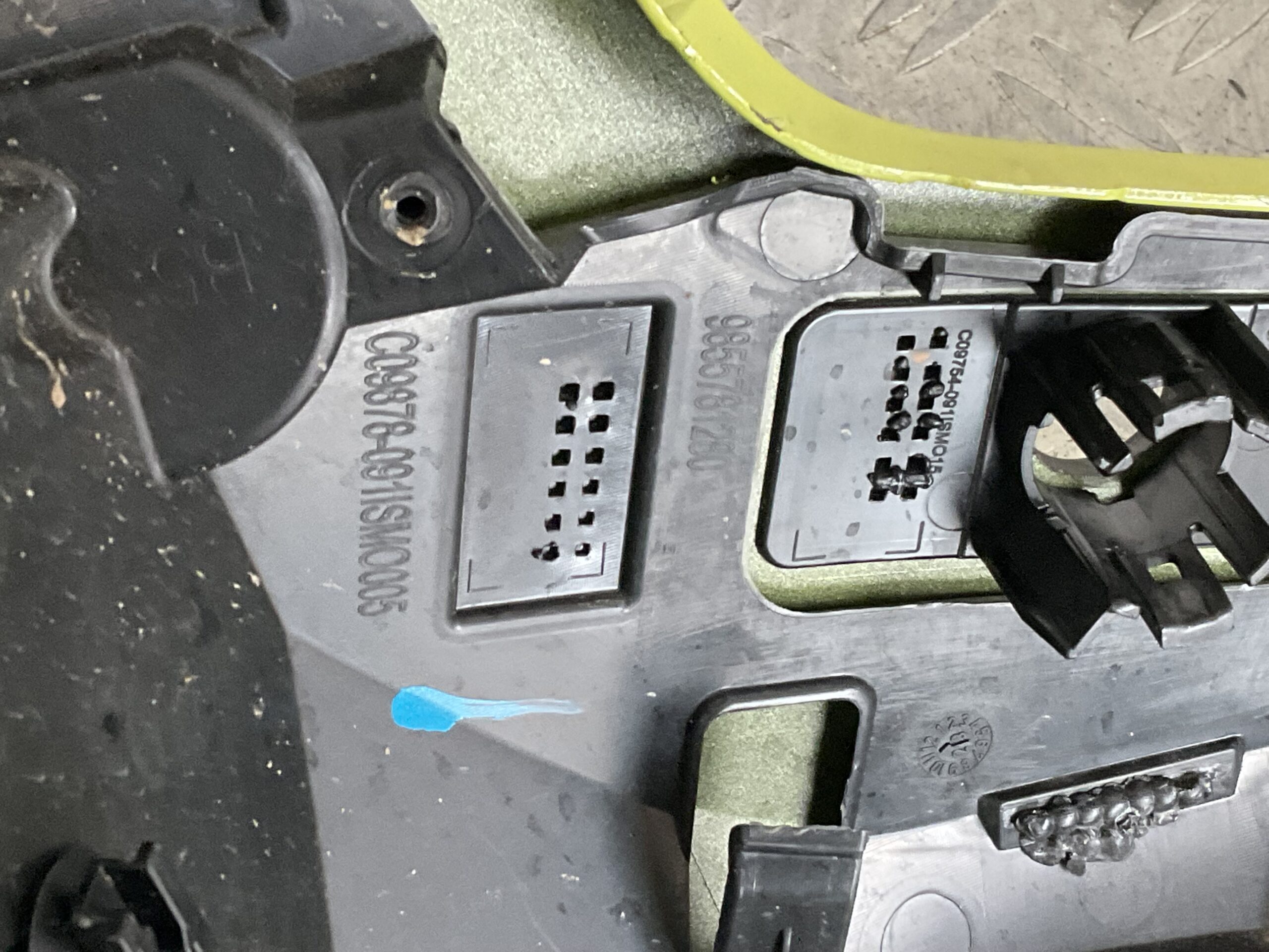 Bumper Peugeot 208 Facelift GT 23- 9855774980 Voorbumper J4-17083z