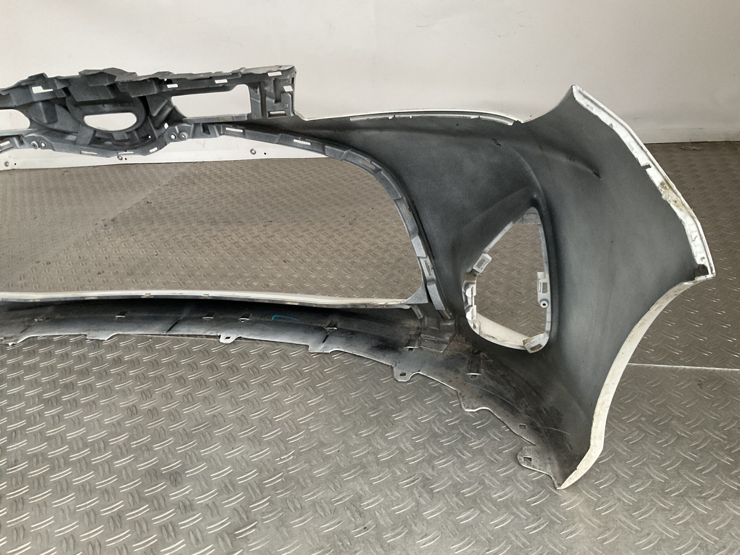 Bumper Toyota Yaris Facelift 17-19 53102-0D030 Voorbumper D3-17153z