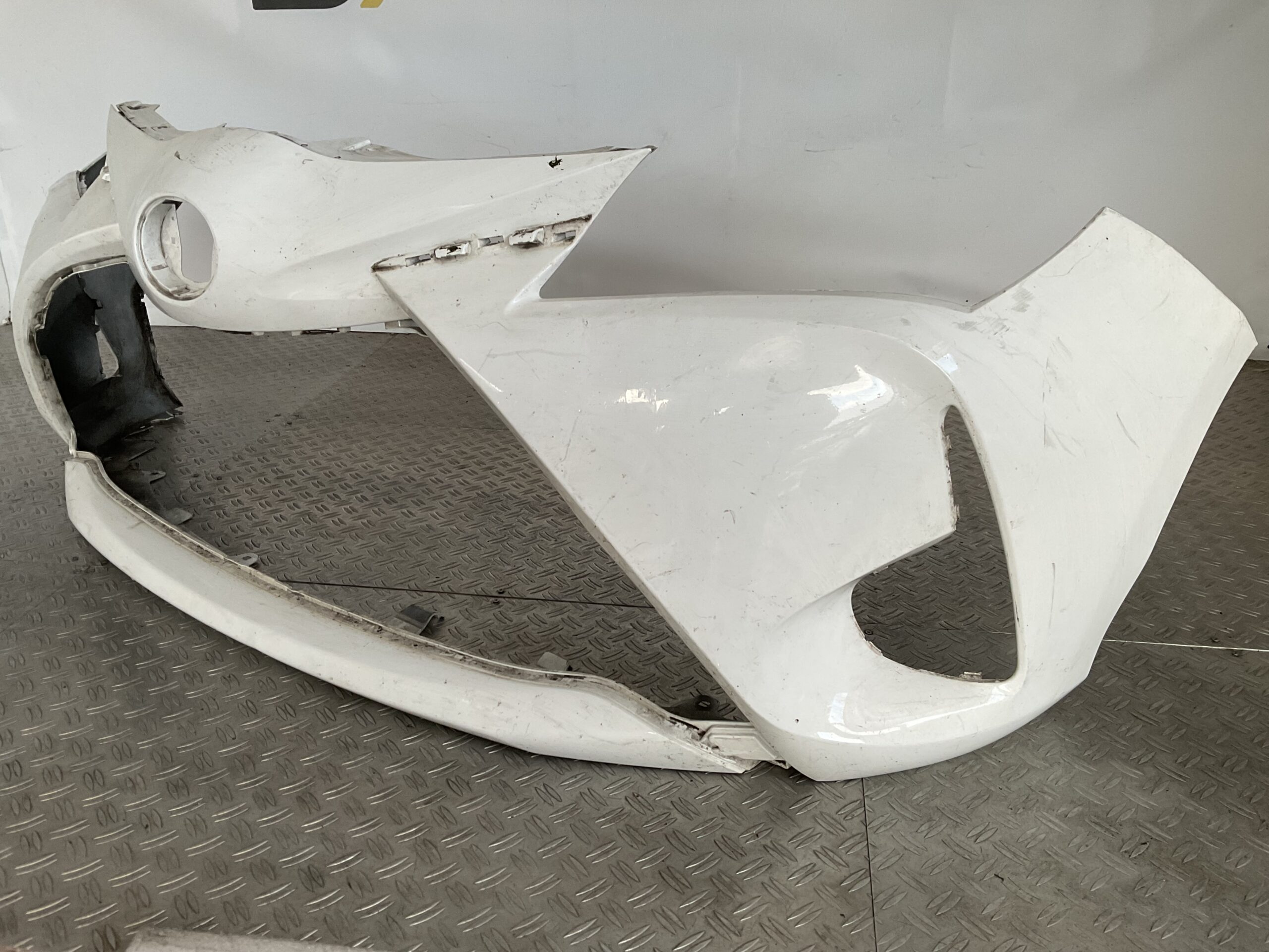 Bumper Toyota Yaris Facelift 2018-2021 53102-0D140 Voorbumper D3-17201z