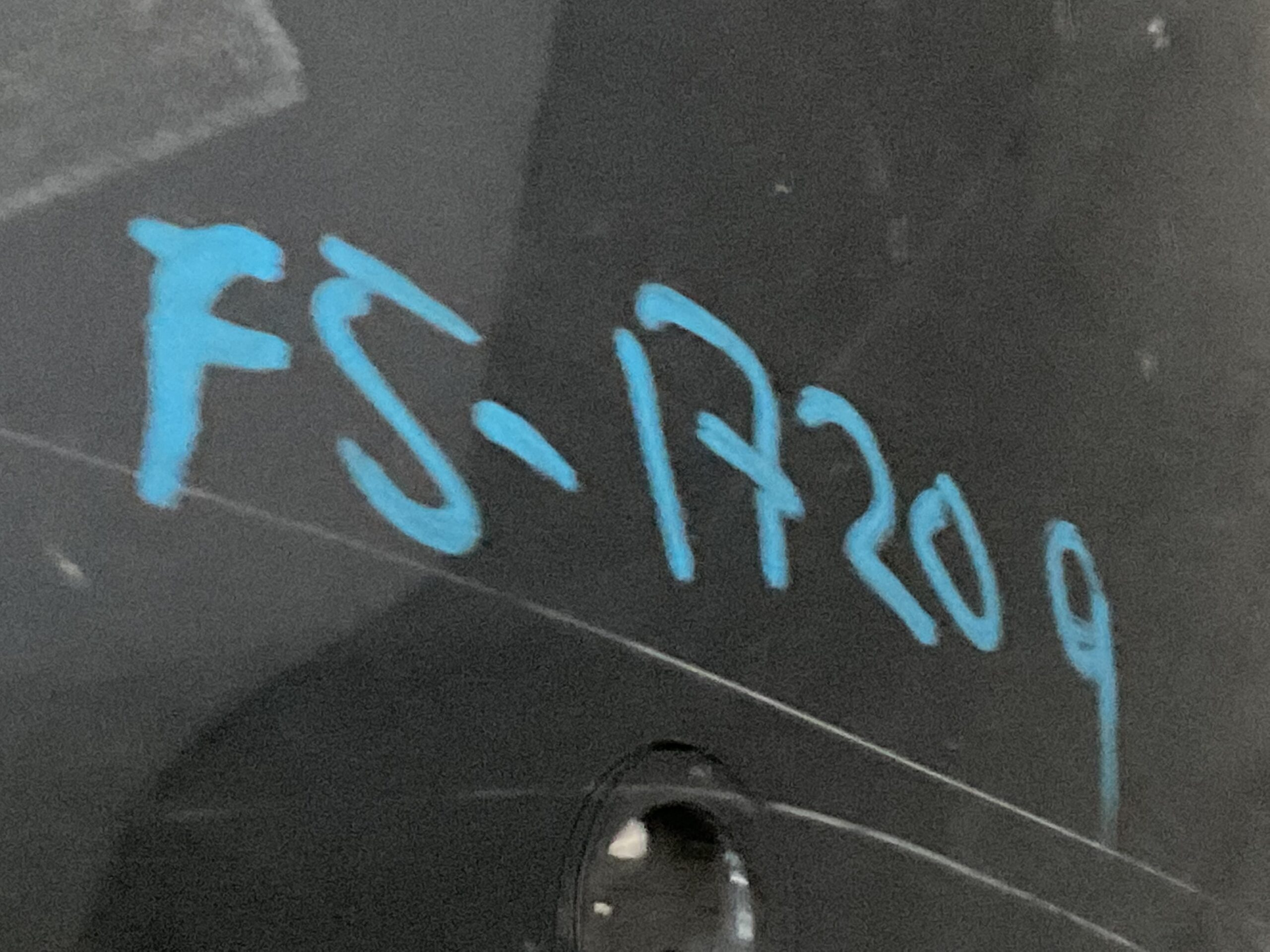 Bumper Renault Zoe 21-23 2217036x Voorbumper F5-17209z