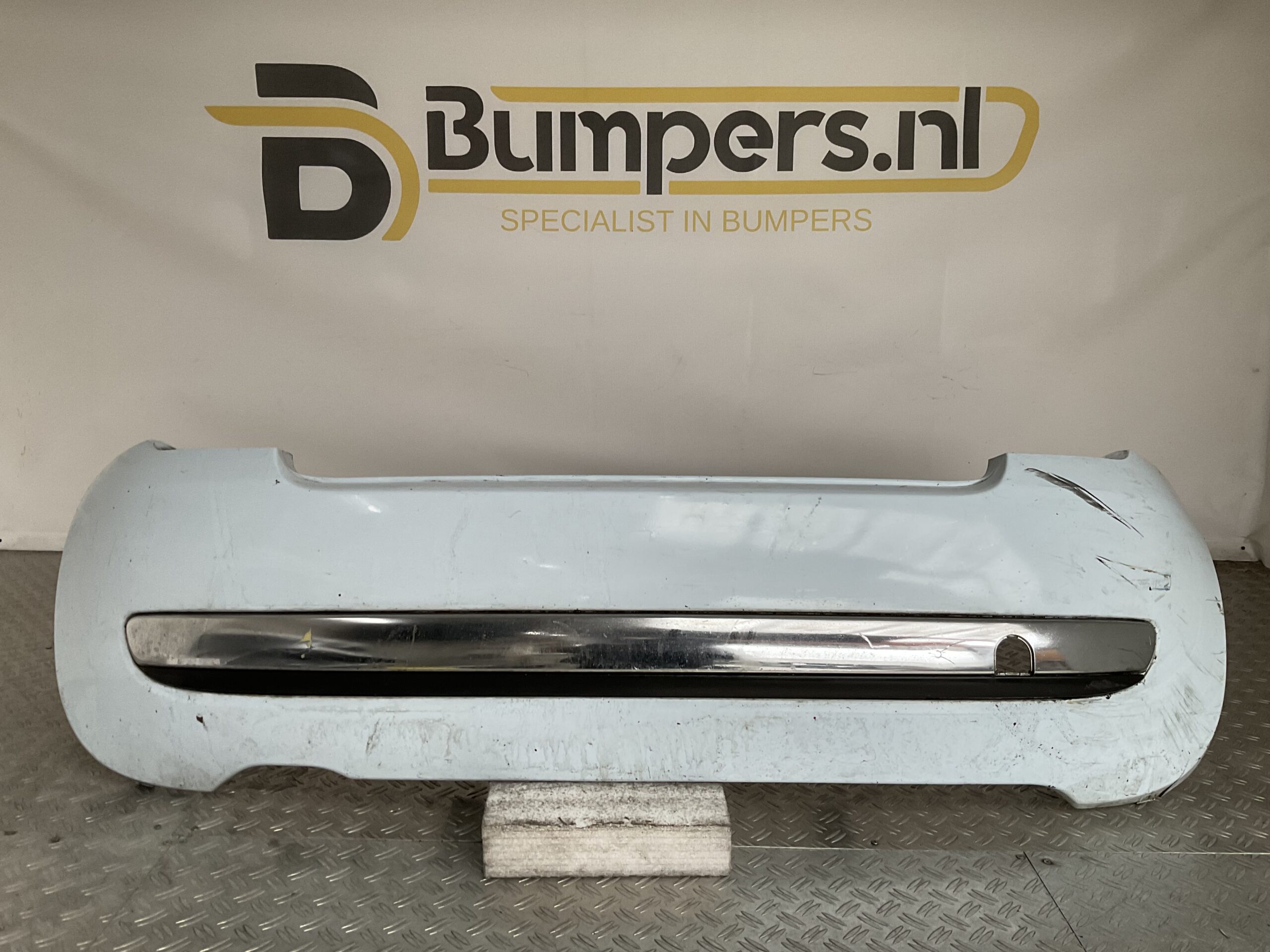 Bumper Fiat 500 735425627 Achterbumper F4-17328z