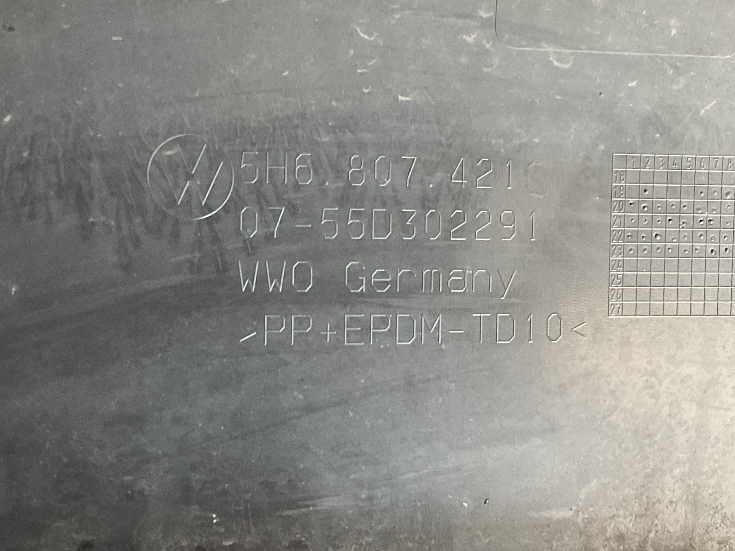 Bumper Volkswagen Golf 8 VIII 4xpdc 5H6807421C Achterbumper F5-16139z