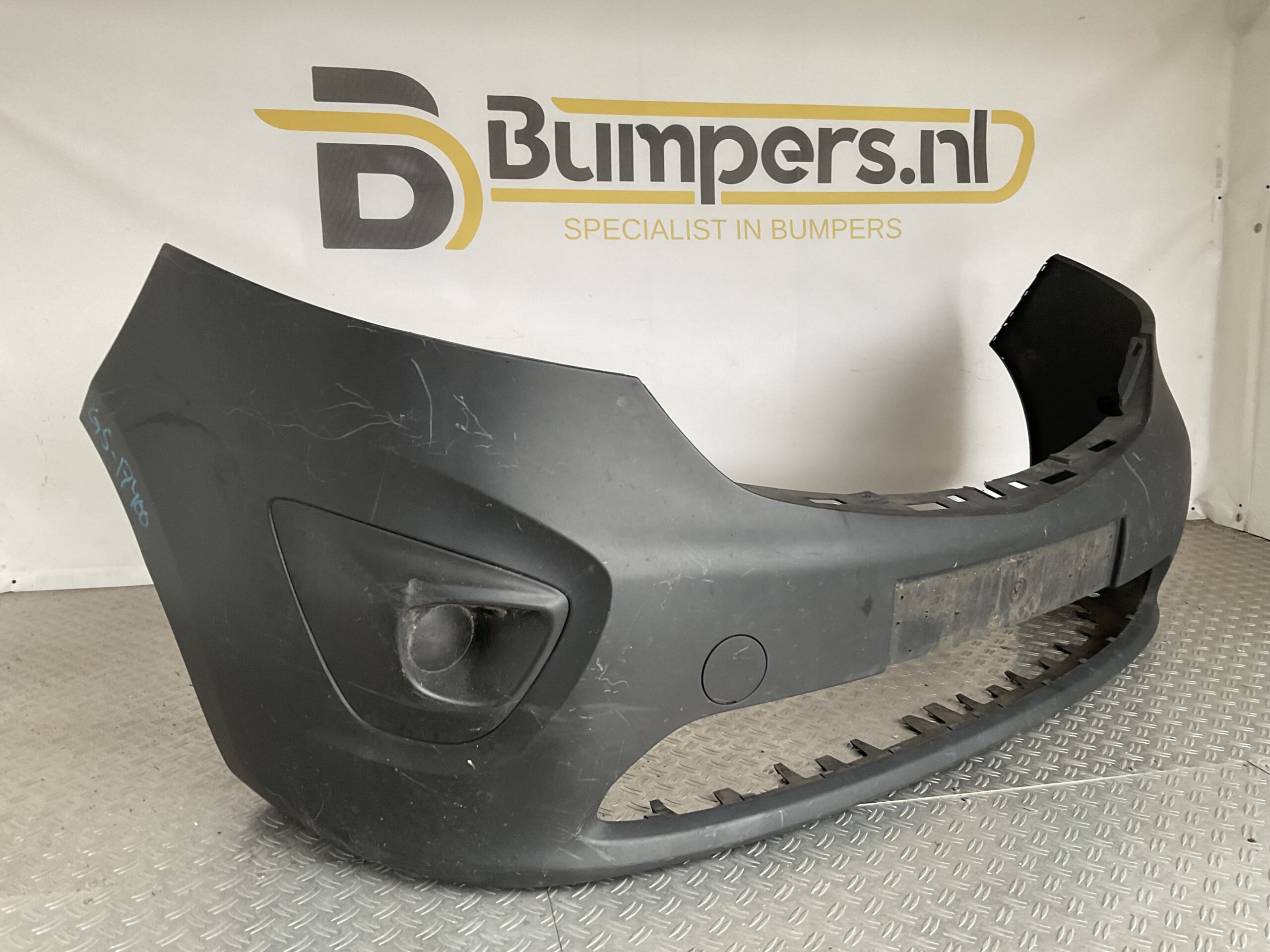 Bumper Renault Trafic Opel Vivaro 14-18 620228716R Voorbumper G5-17400z