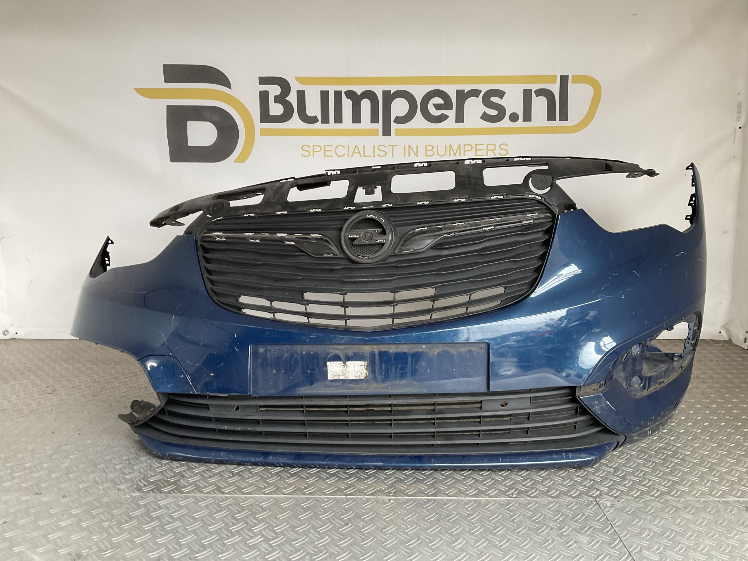 Bumper Opel Combo E 6xpdc 18-23 9816774280 Voorbumper i5-17405z
