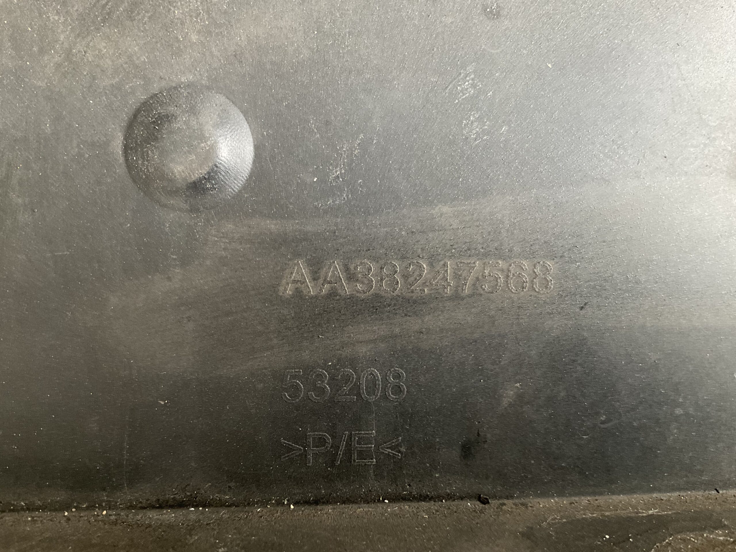 Bumper Peugeot 308 Facelift 4xpdc 2016-2021 AA38247568 Voorbumper J3-17418z