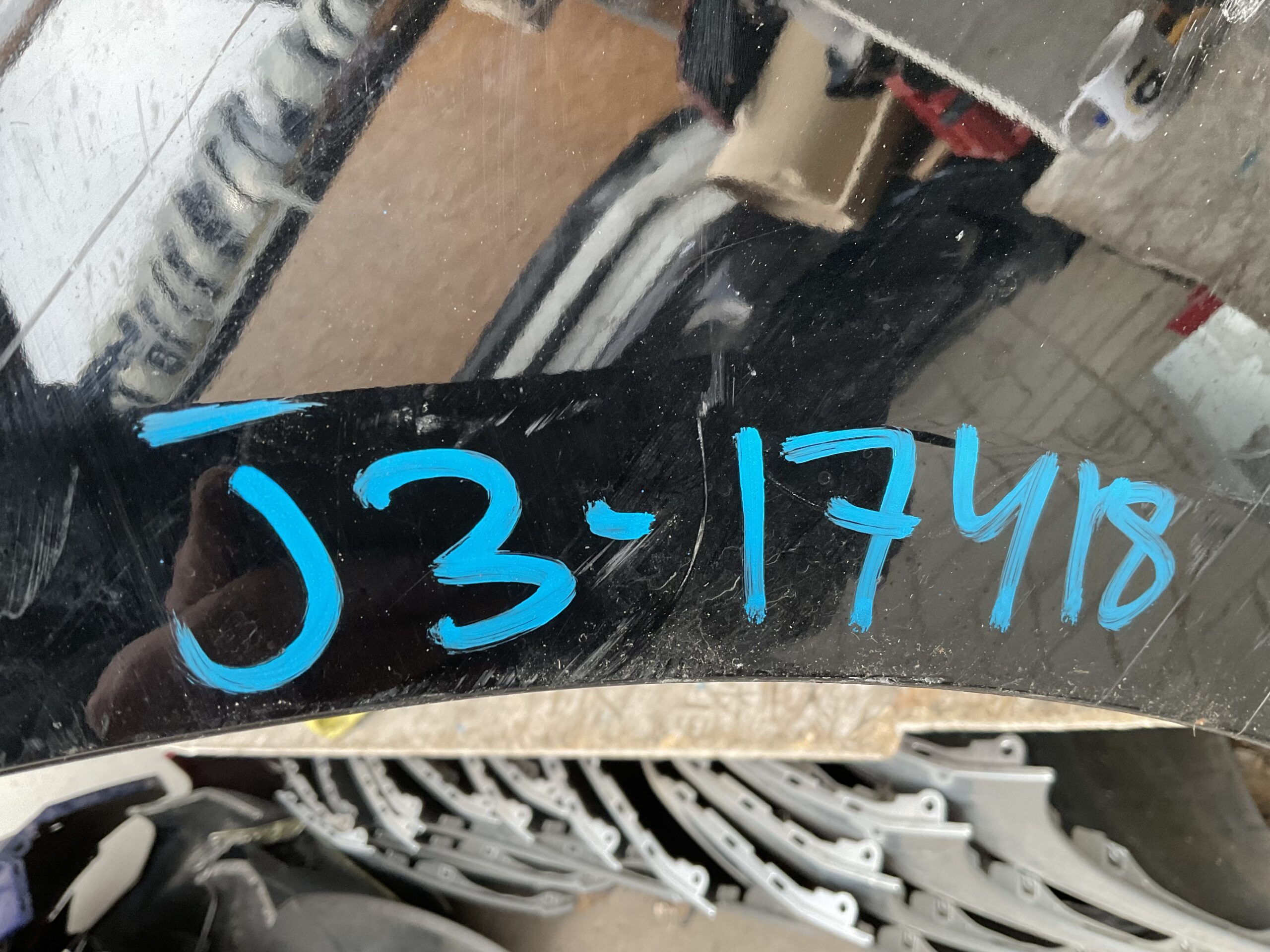 Bumper Peugeot 308 Facelift 4xpdc 2016-2021 AA38247568 Voorbumper J3-17418z