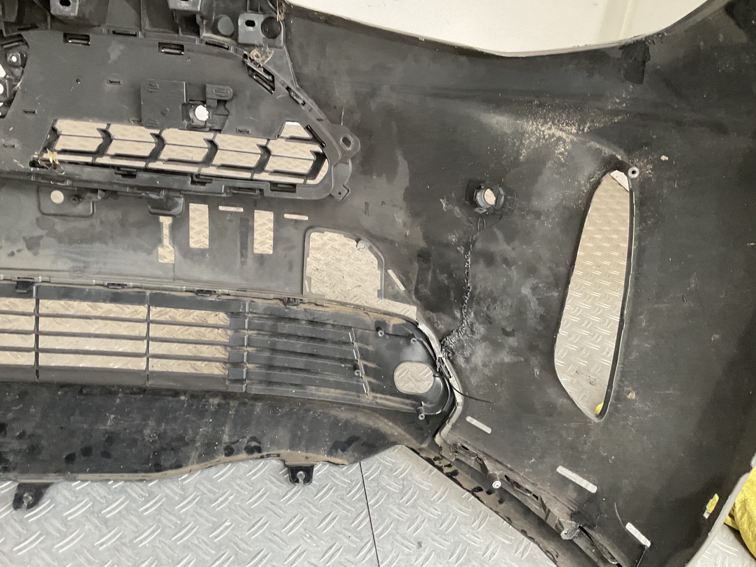 Bumper Toyota Yaris Cross 20-25 52119-0DC20 LED Voorbumper D5-17604z