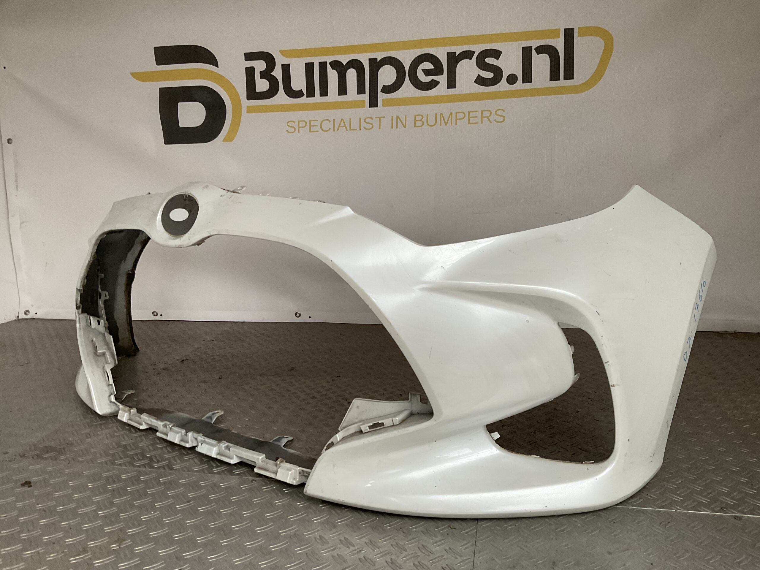 Bumper Toyota Yaris 19-23 52119-0DA00 Voorbumper D7-17616z