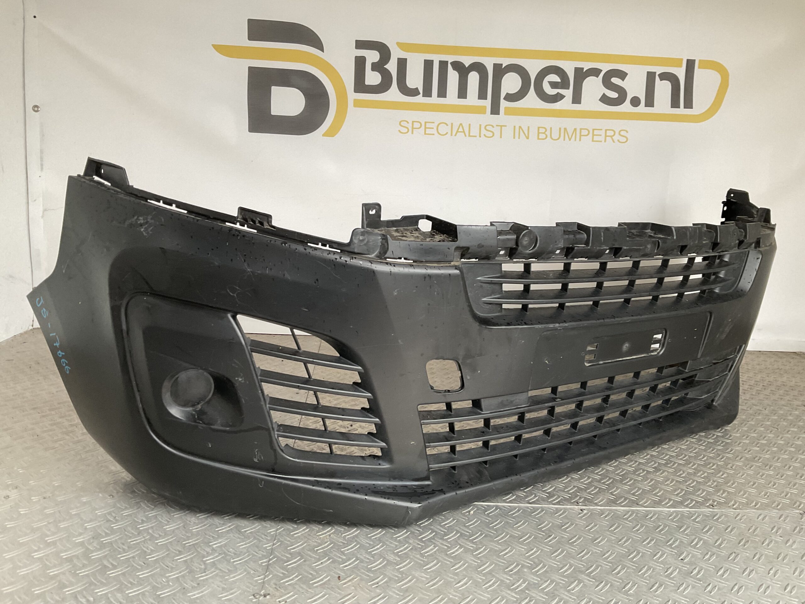 Bumper Peugeot Expert Citroen Jumpy 18-23 9808639977 Voorbumper J5-17666z