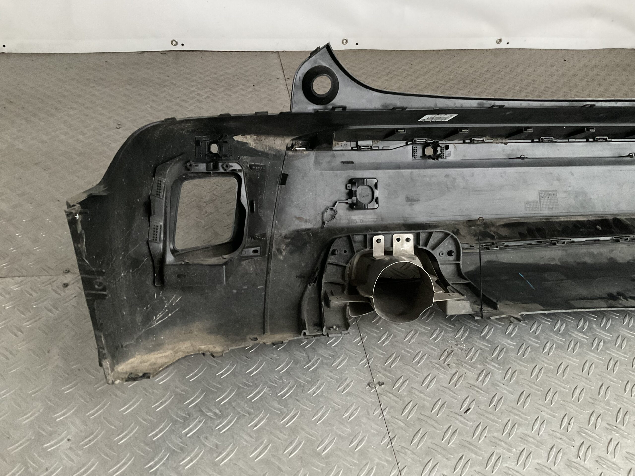 Bumper Peugeot 2008 19-24 pdc 9825967080 Achterbumper F3-17669z