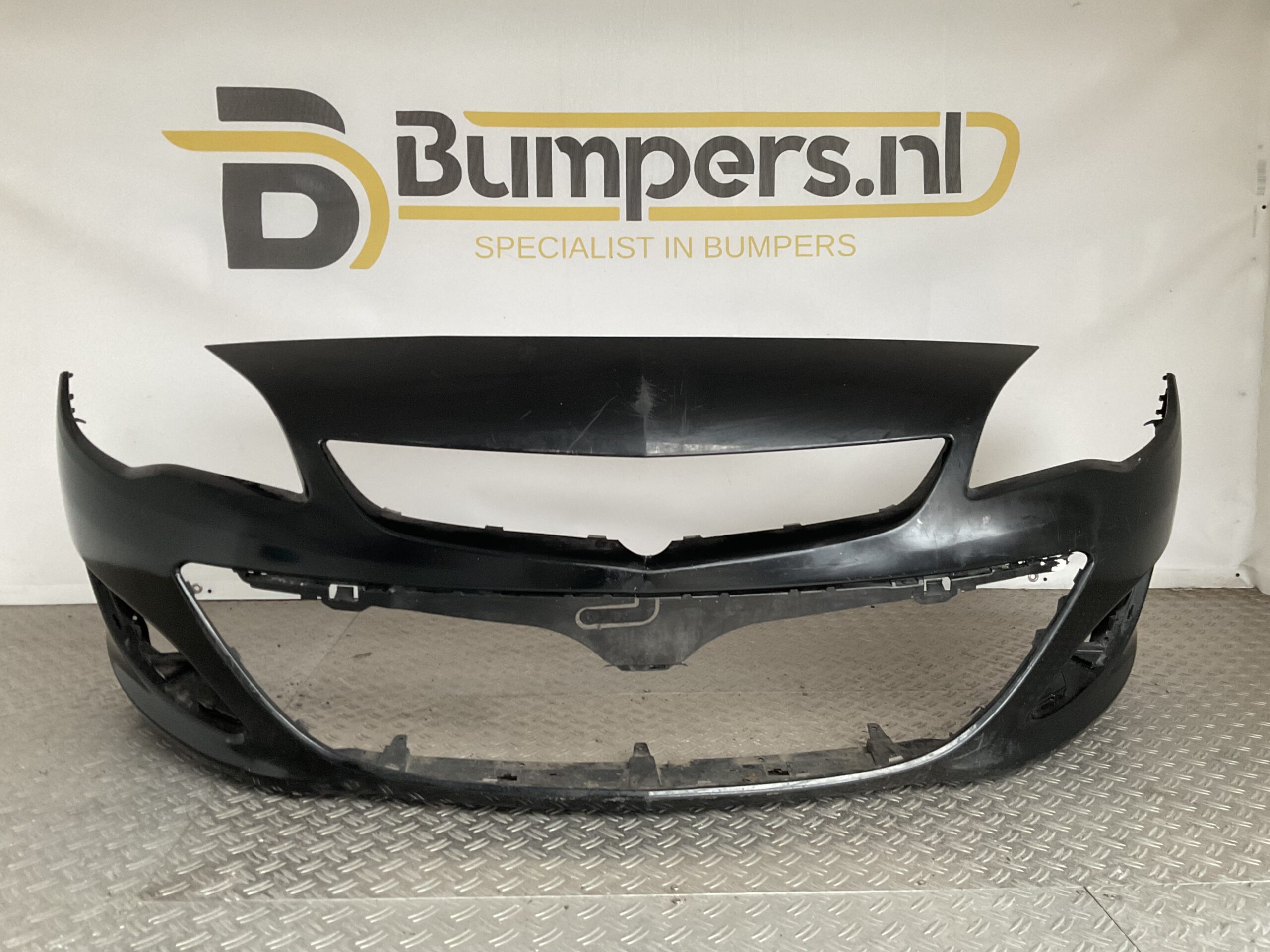 Bumper Opel Astra J Facelift 12-16 13368660 Voorbumper i4-17673z