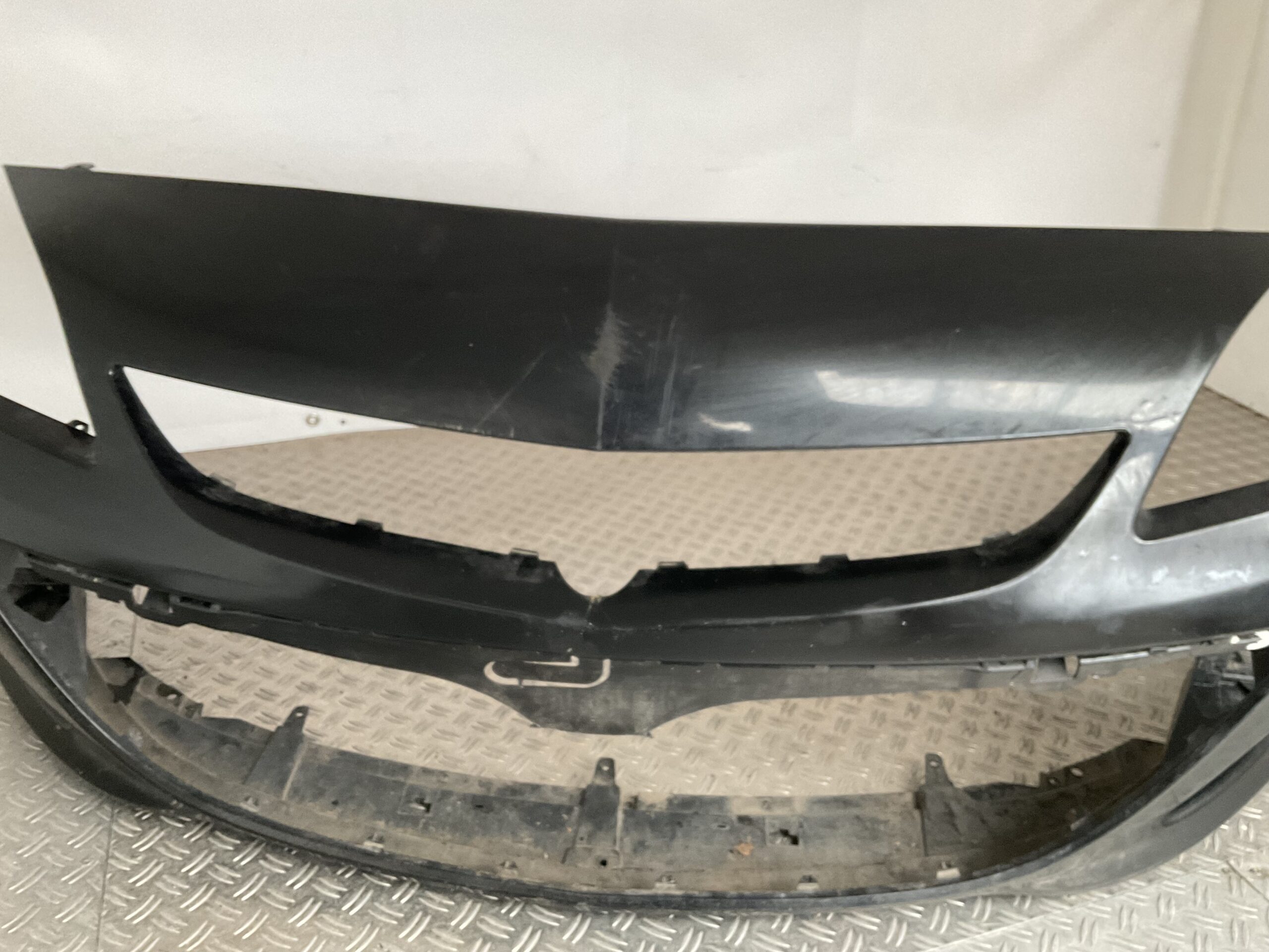 Bumper Opel Astra J Facelift 12-16 13368660 Voorbumper i4-17673z