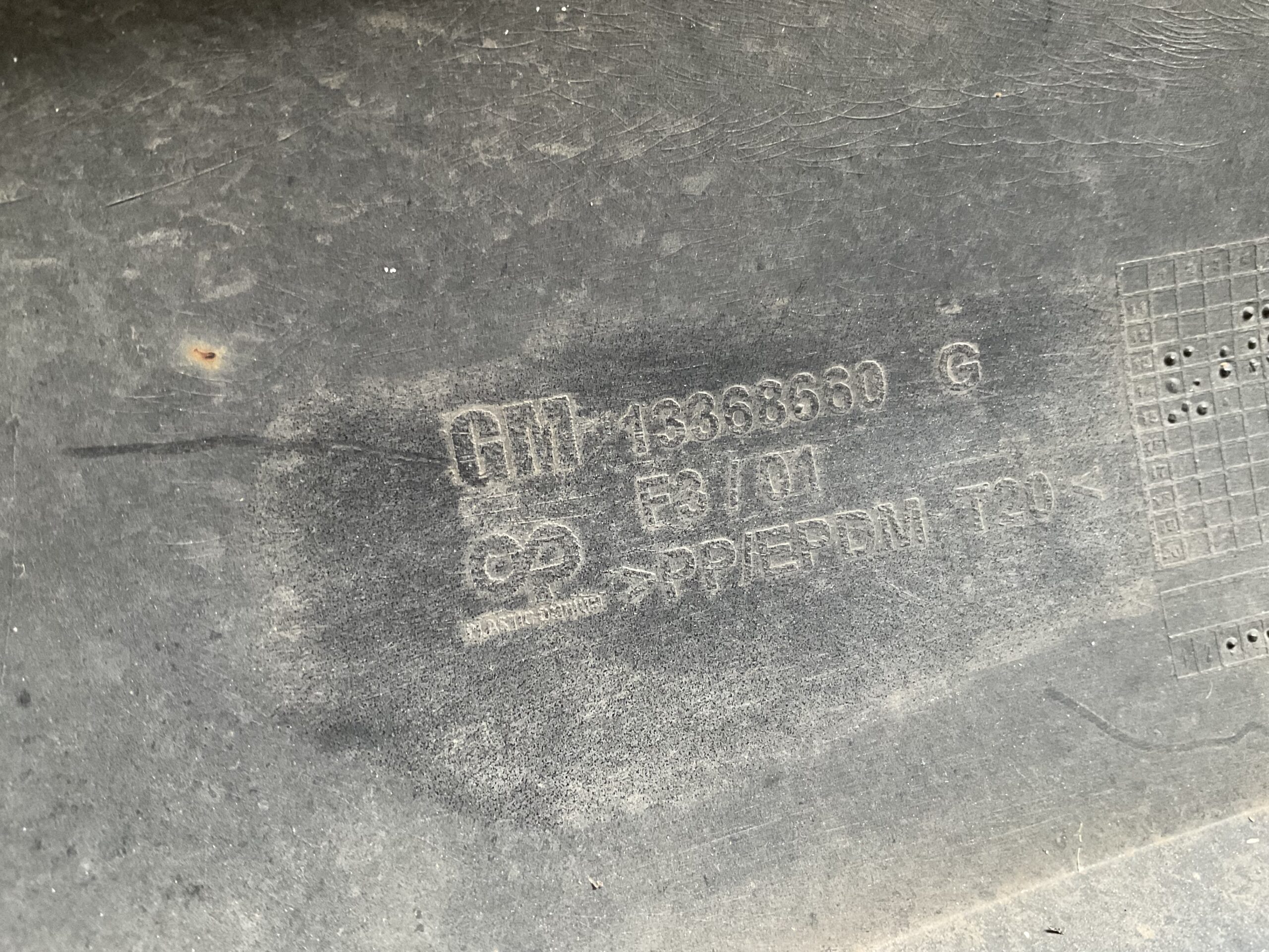 Bumper Opel Astra J Facelift 12-16 13368660 Voorbumper i4-17673z