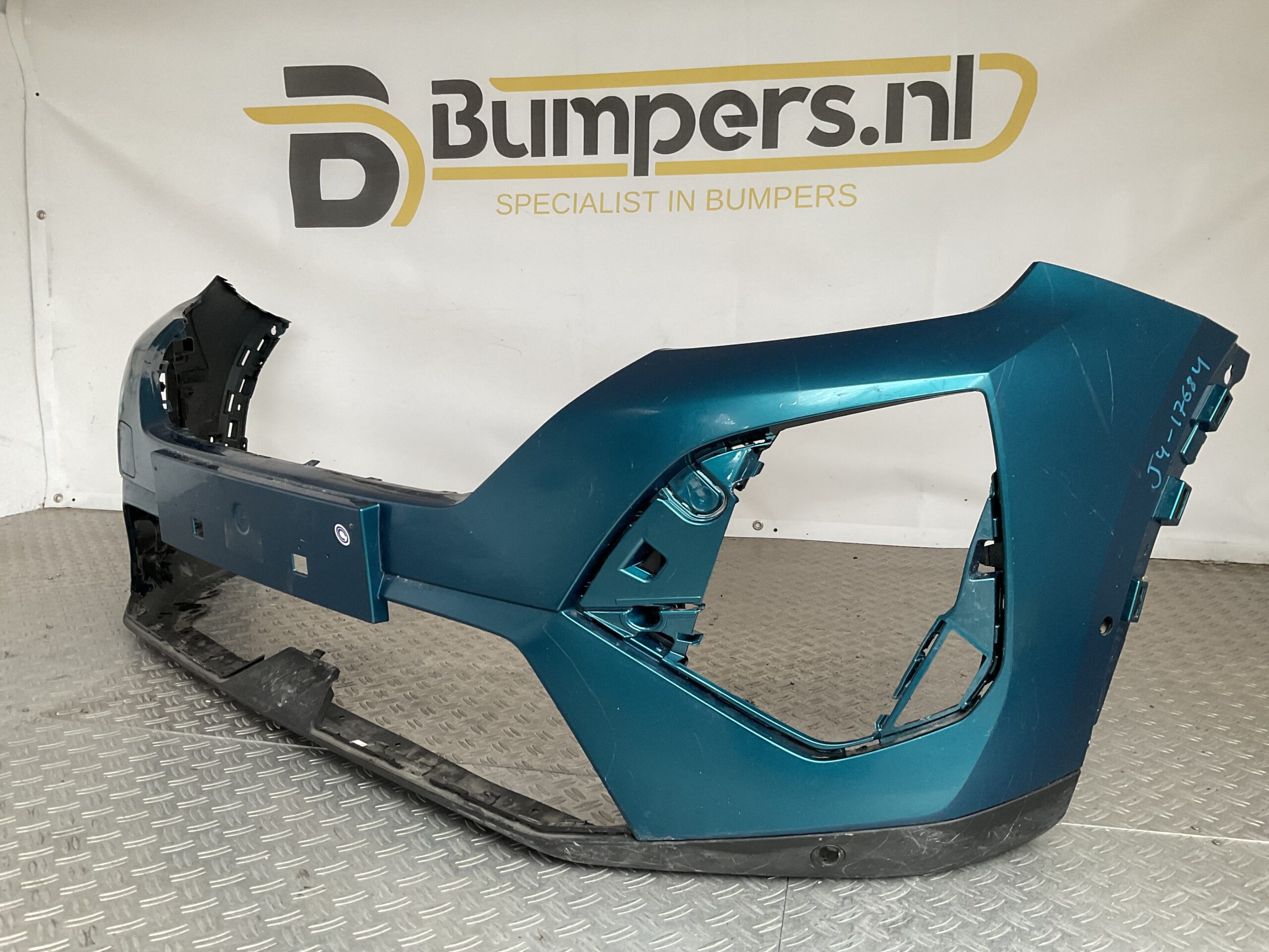 Bumper Peugeot 2008 II 2 Facelift 23-25 9853151880 Voorbumper J4-17684z