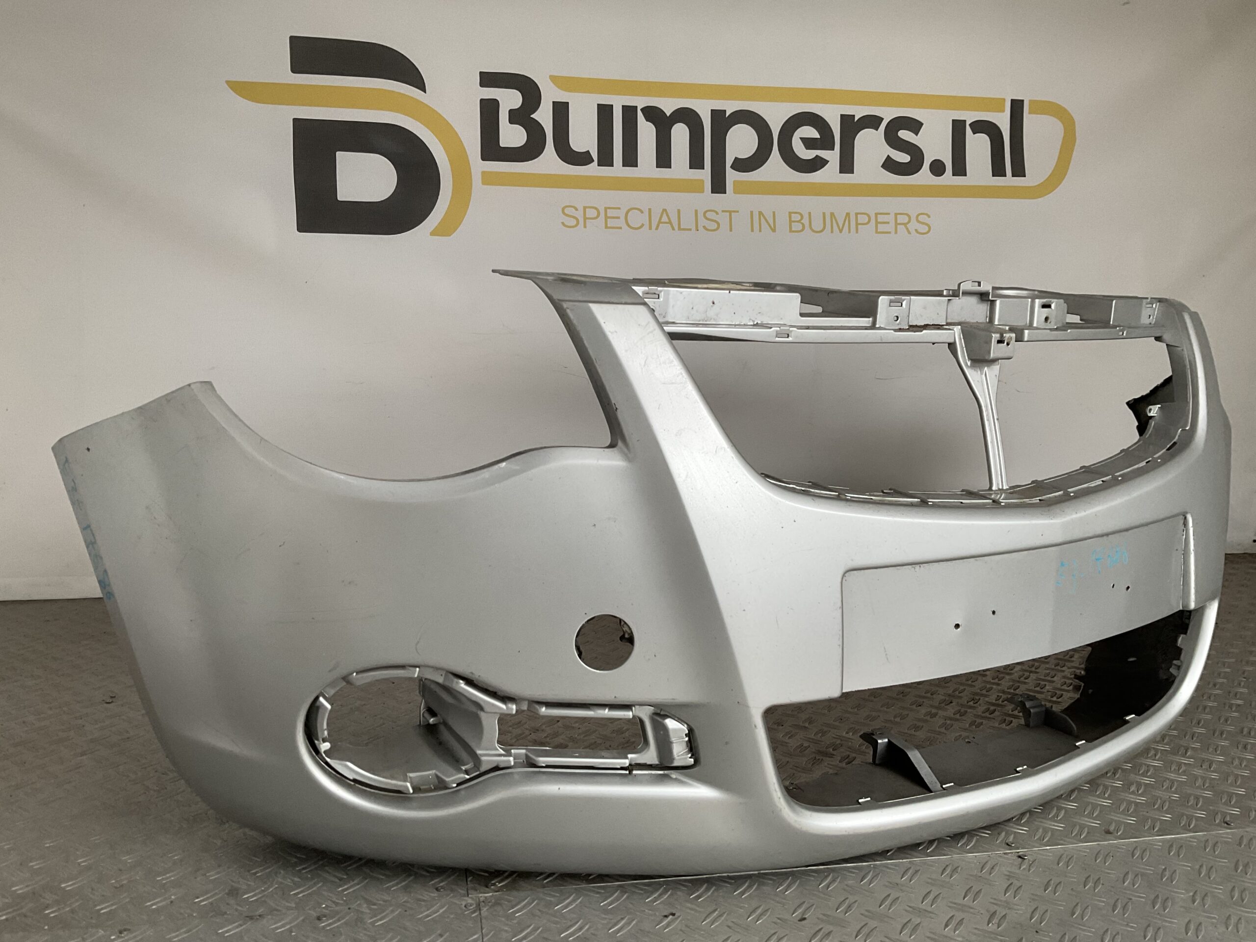 Bumper Opel Agila 08-14 71711-52K00 Voorbumper E3-17686z