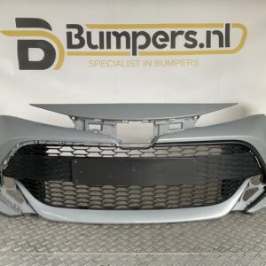 Bumper Toyota Corolla E21 18-24 pdc 52119-02P40 Voorbumper D4-13225z