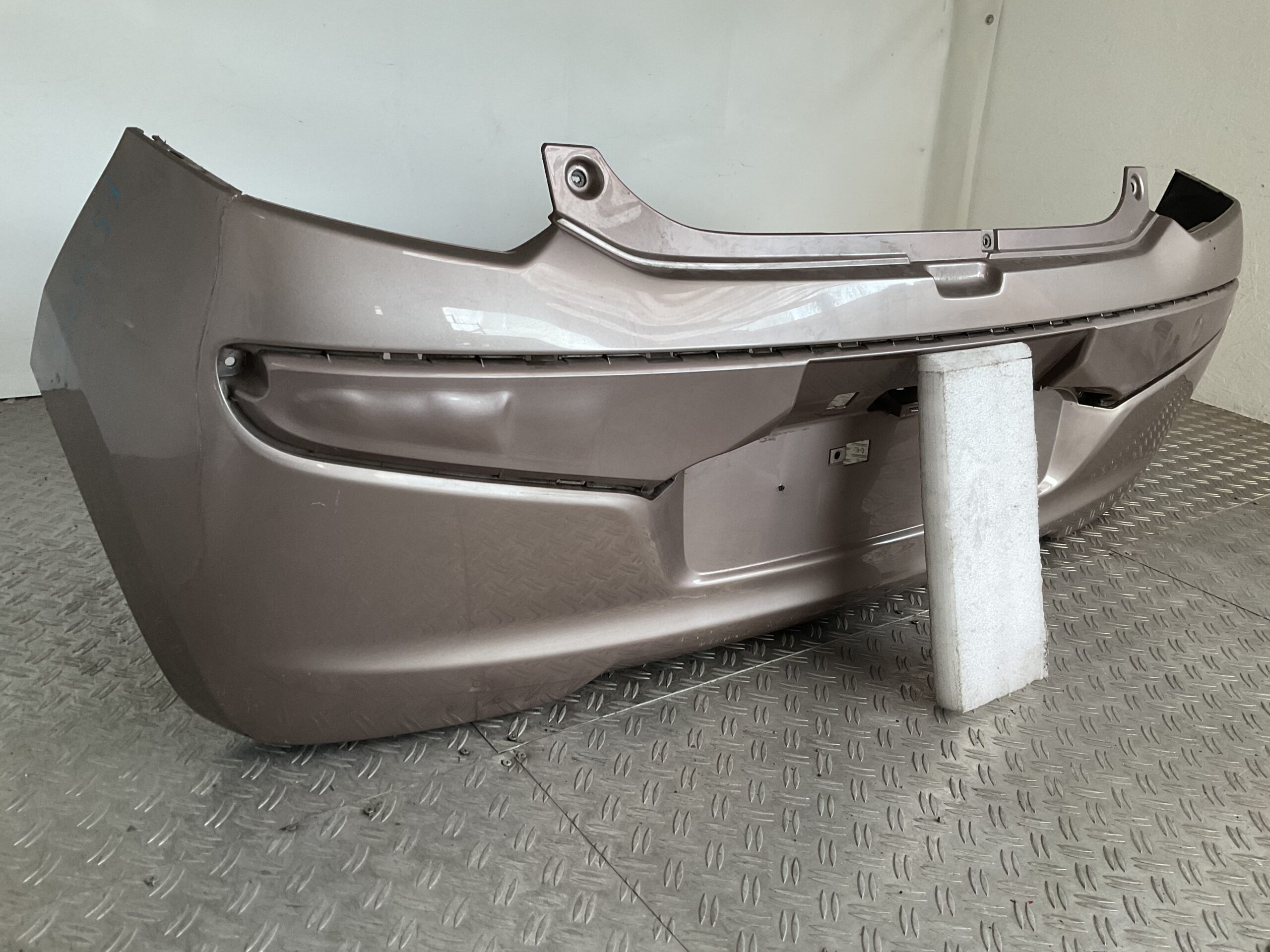 Bumper Nissan Pixo 09-14 71811-63KA Achterbumper F5-16731z