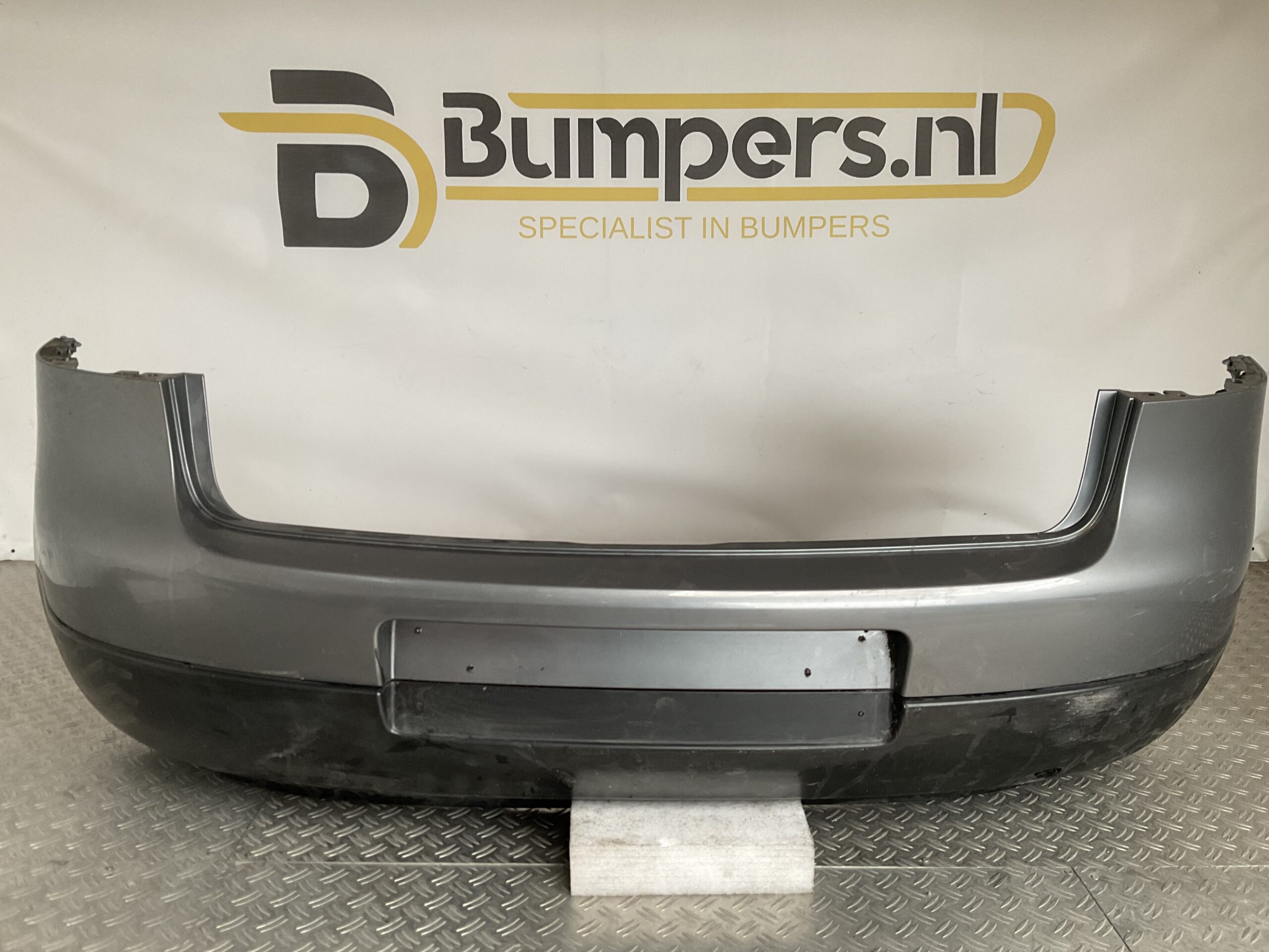 Bumper Volkswagen Golf 5 V 03-09 1K6807521 Achterbumper F4-16860z