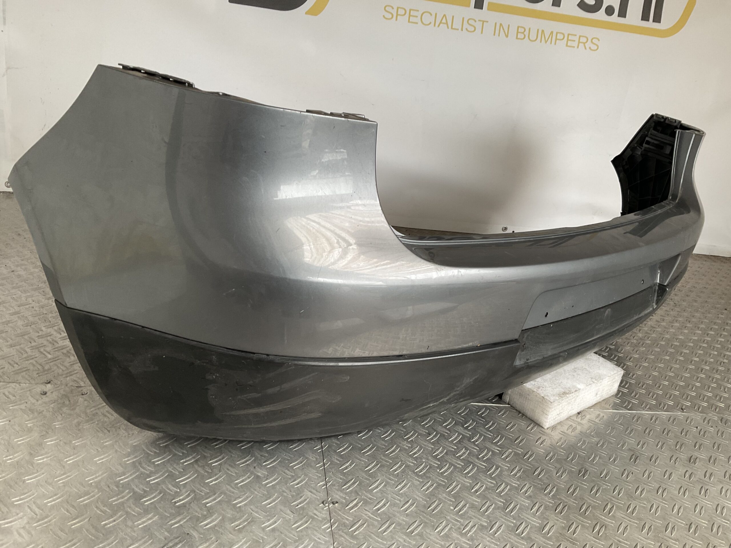 Bumper Volkswagen Golf 5 V 03-09 1K6807521 Achterbumper F4-16860z