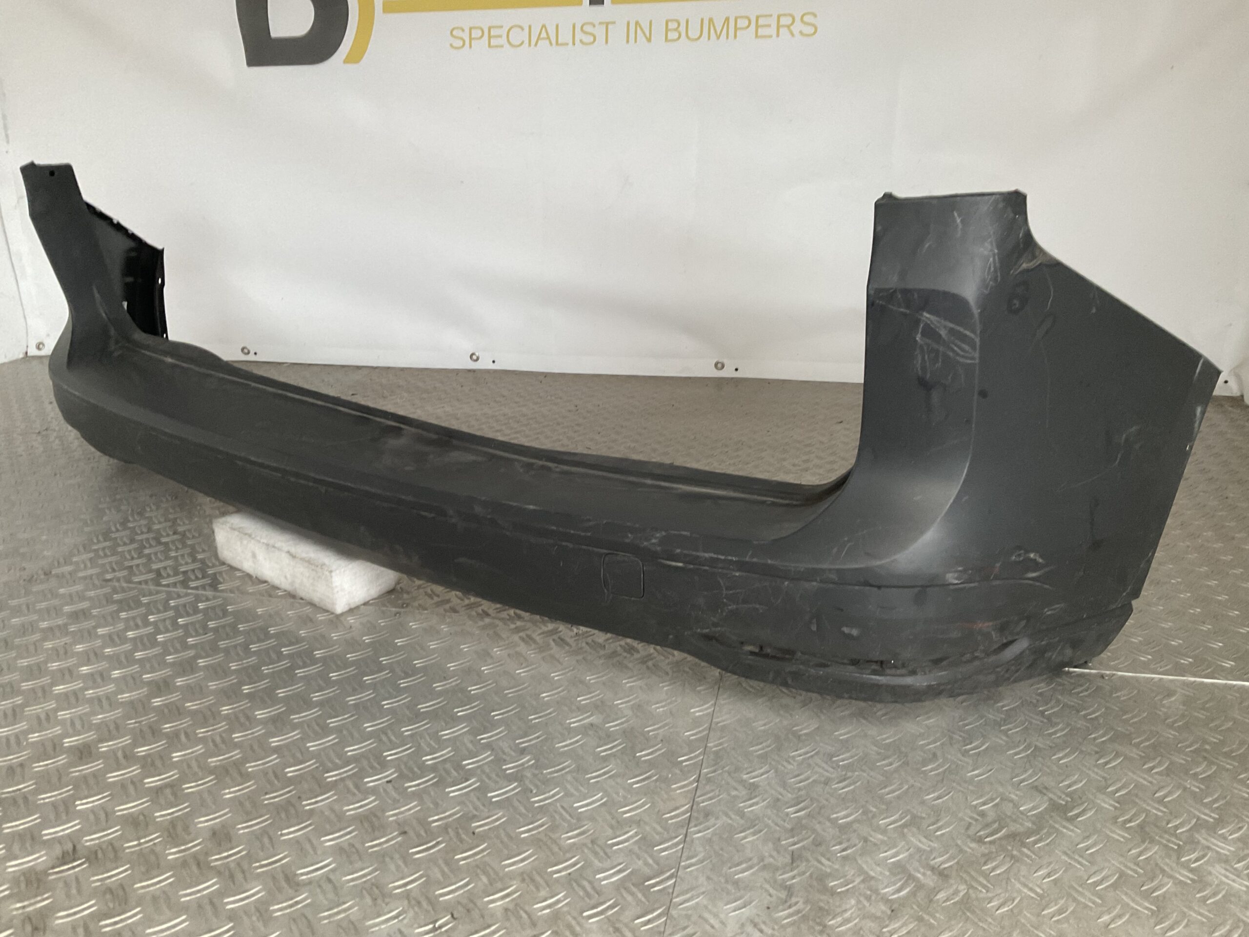 Bumper Volkswagen Caddy 2K7 Cargo V 2K7807421 Achterbumper F4-16878z