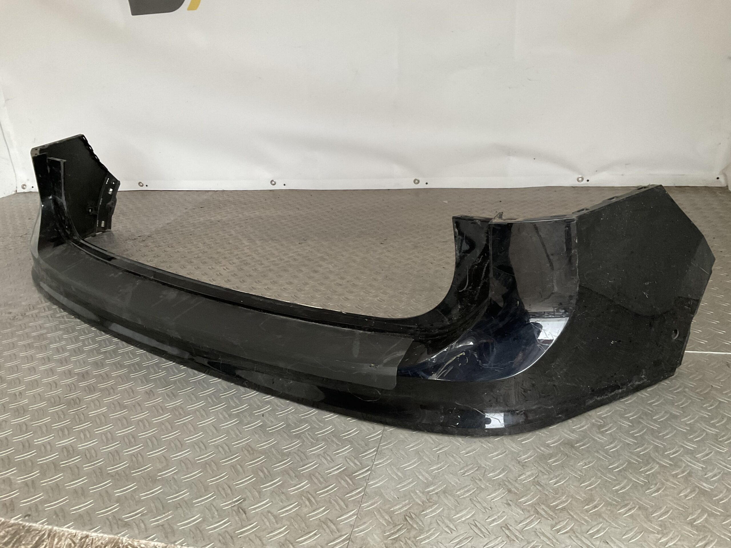Bumper Volkswagen Tiguan 5NA 21-24 5NA807417 Achterbumper F4-17018z