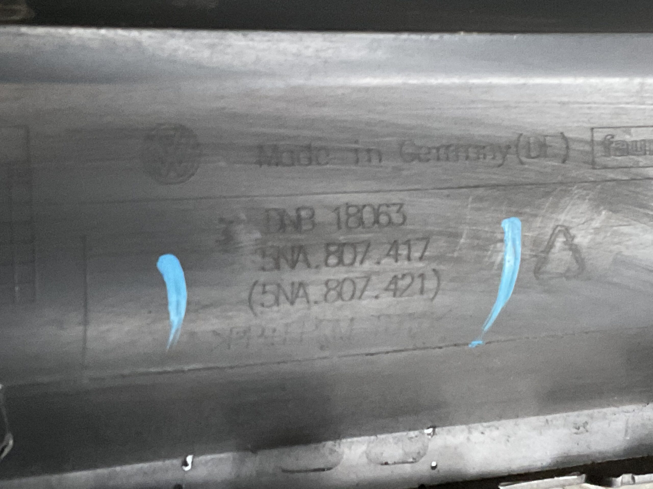 Bumper Volkswagen Tiguan 5NA 21-24 5NA807417 Achterbumper F4-17018z