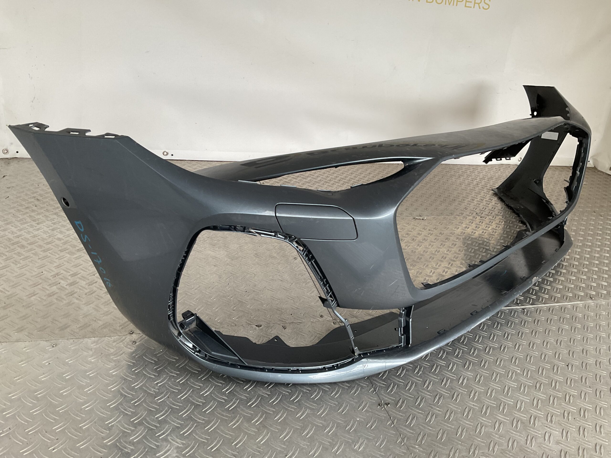 Bumper Audi A5 8B3 Sline S-Line 25- 8B3807437a Voorbumper H5-17016z