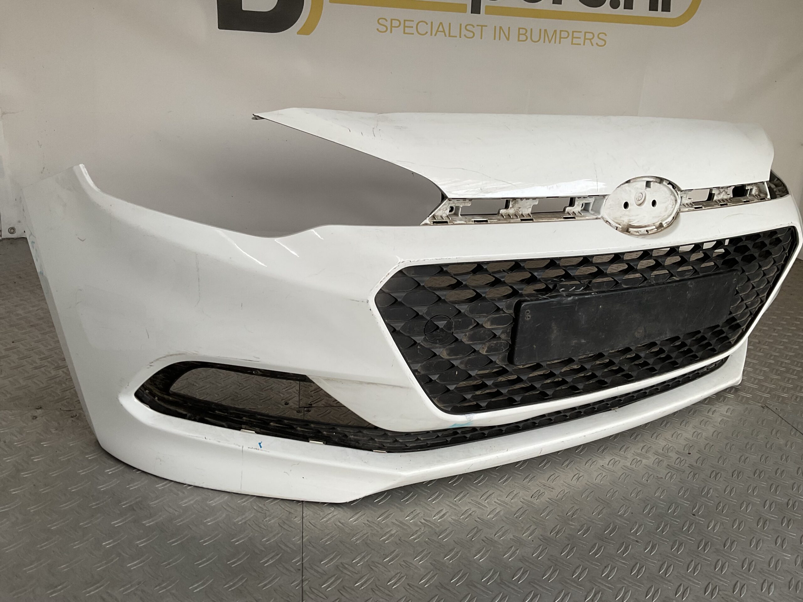 Bumper Hyundai i20 13-16 86511-C8010 Voorbumper E3-16577z