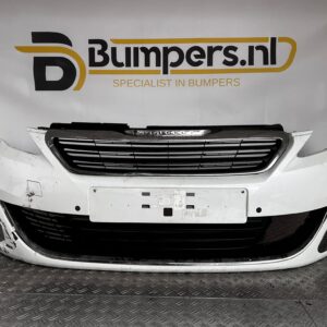 Bumper Peugeot 308 12-16 pdc AA36136466 Voorbumper J3-17667z