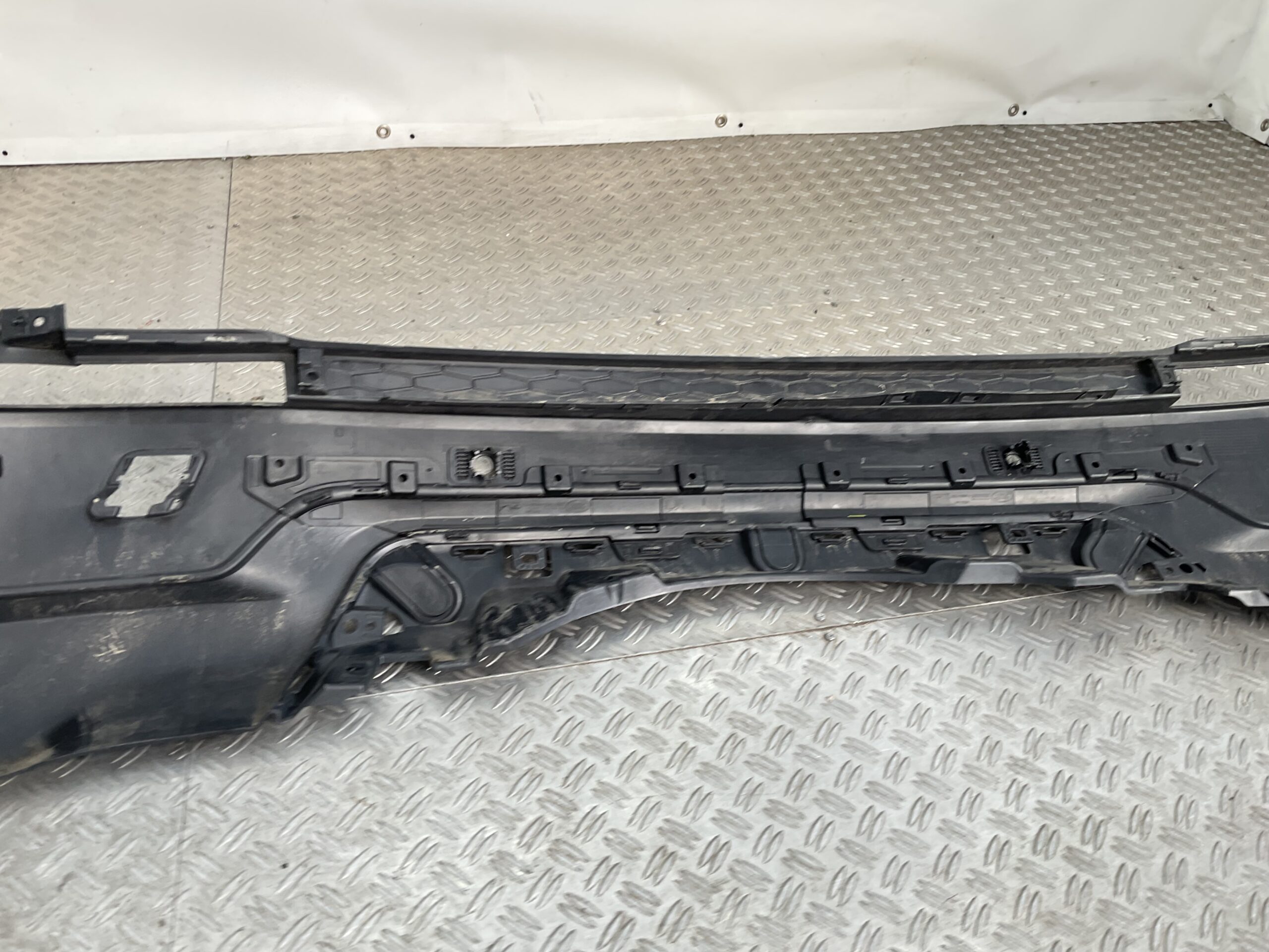 Bumper Land Rover Discovery Sport 20- LK72-17D981-A Achterbumper