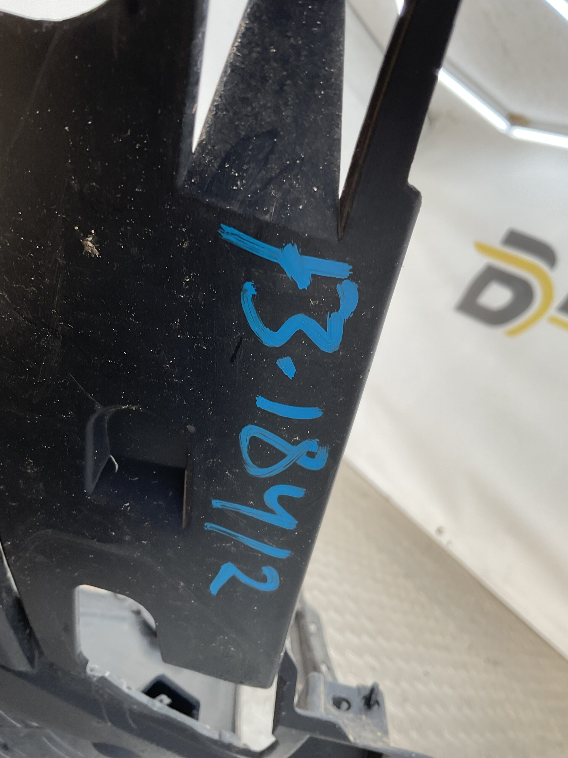 Bumper Land Rover Discovery Sport 20- LK72-17D981-A Achterbumper